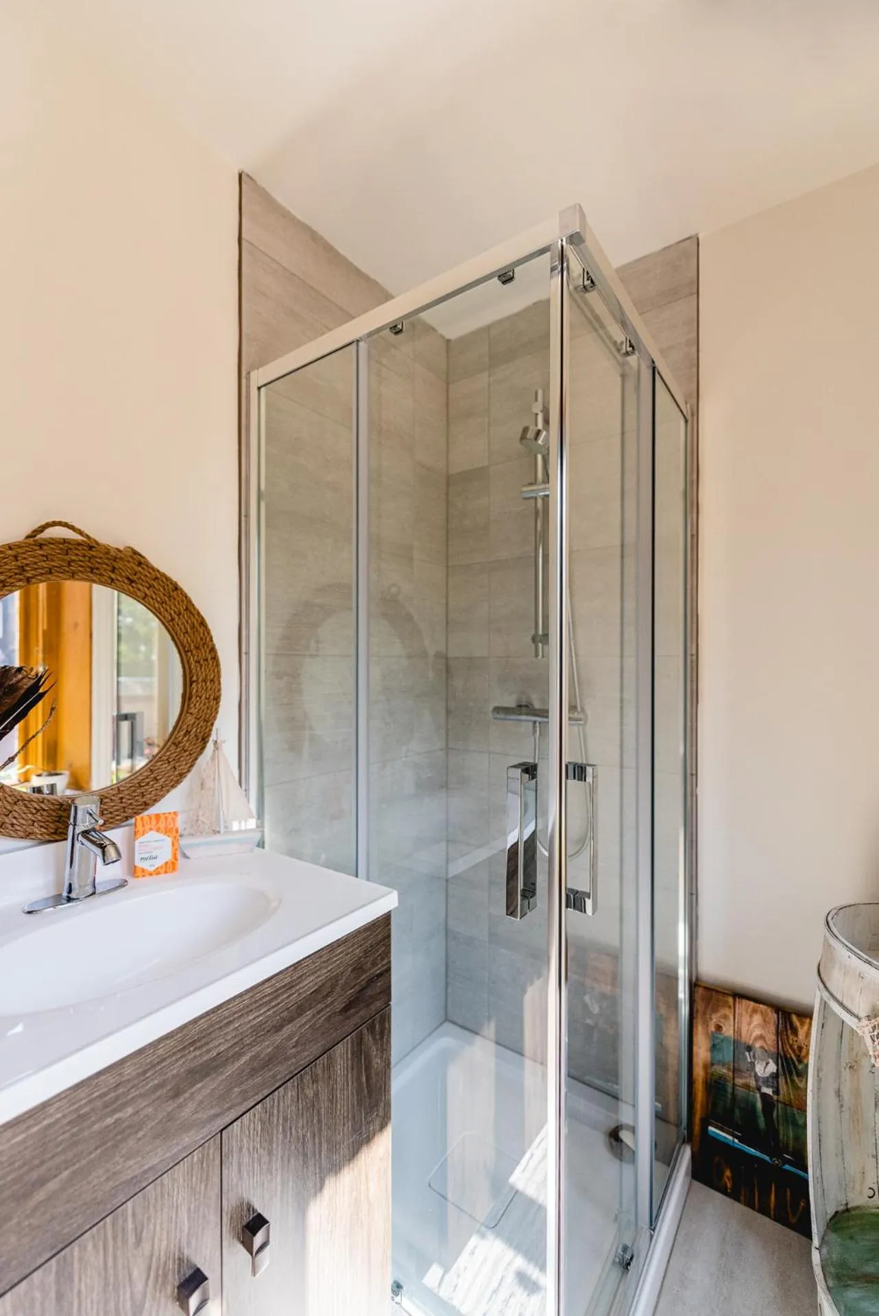 Bathroom in L'Auberge du QG