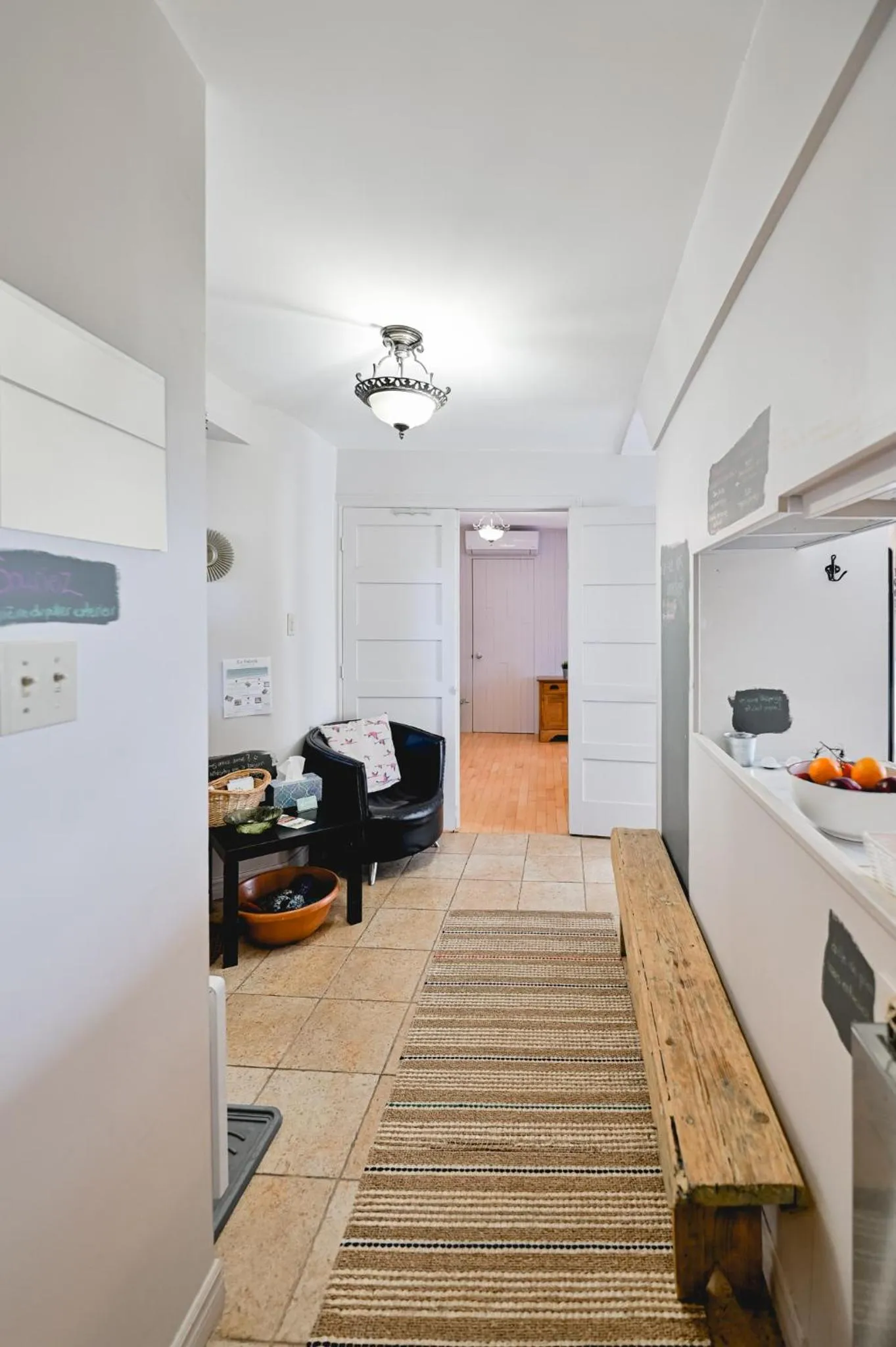 Facade/entrance in L'Auberge du QG