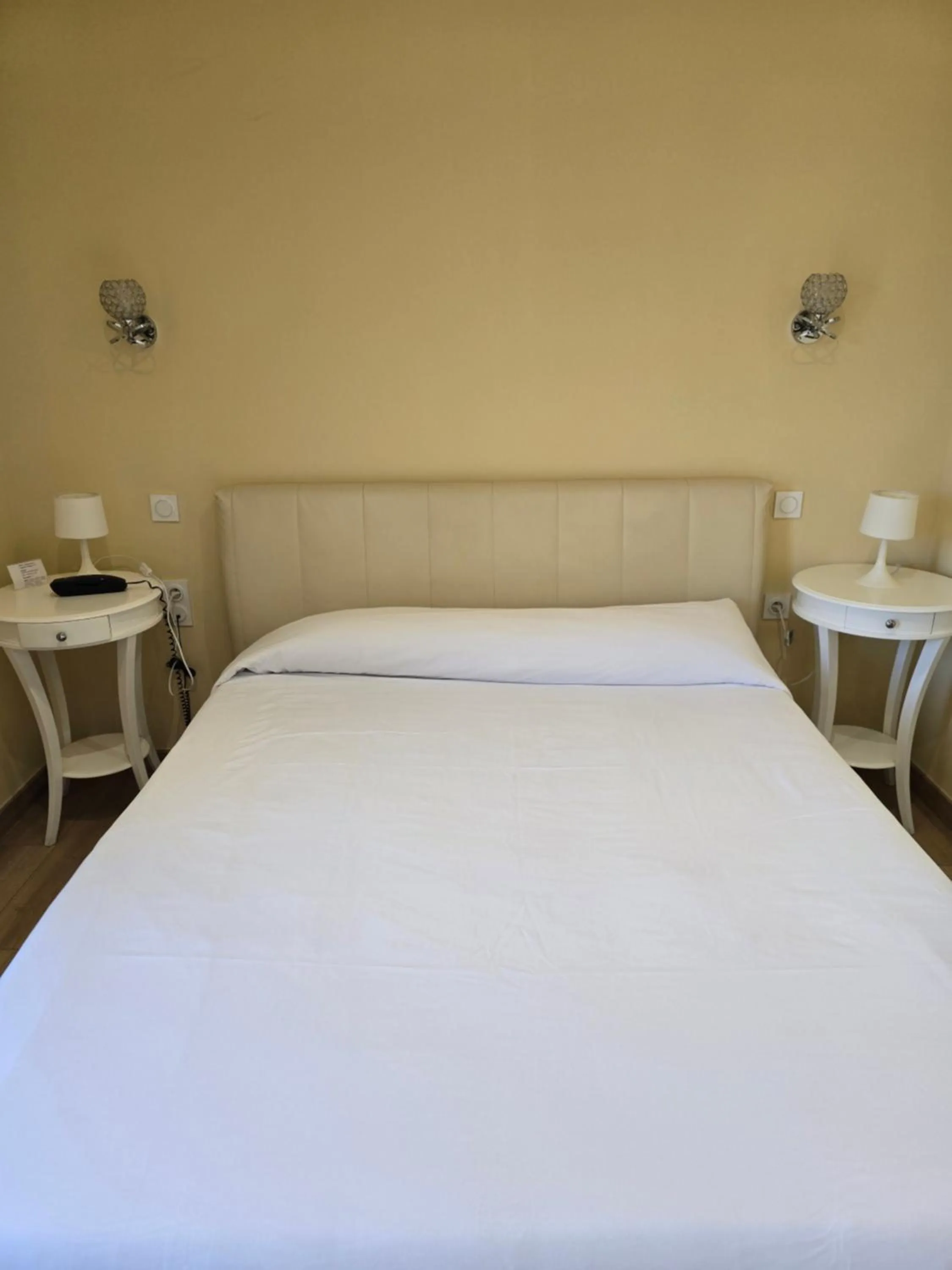 Bedroom, Bed in Castellu Rossu