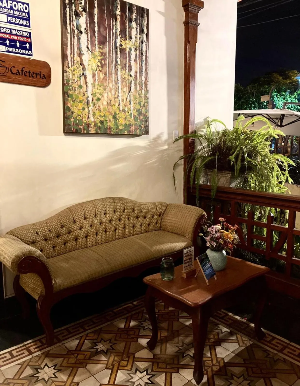 Restaurant/places to eat in Lima Wari Hotel Boutique