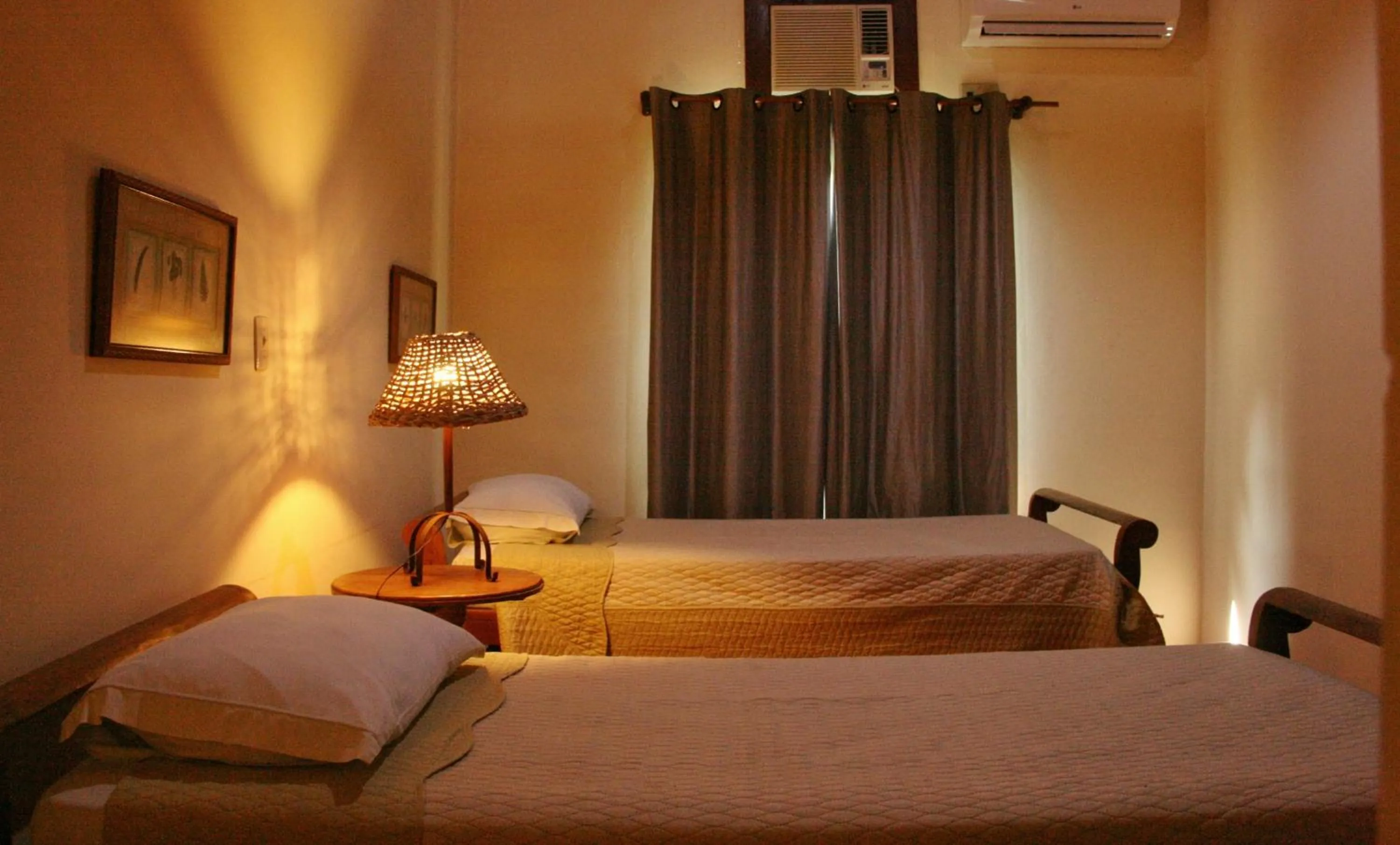 Photo of the whole room, Bed in Pousada Fazenda Xaraés