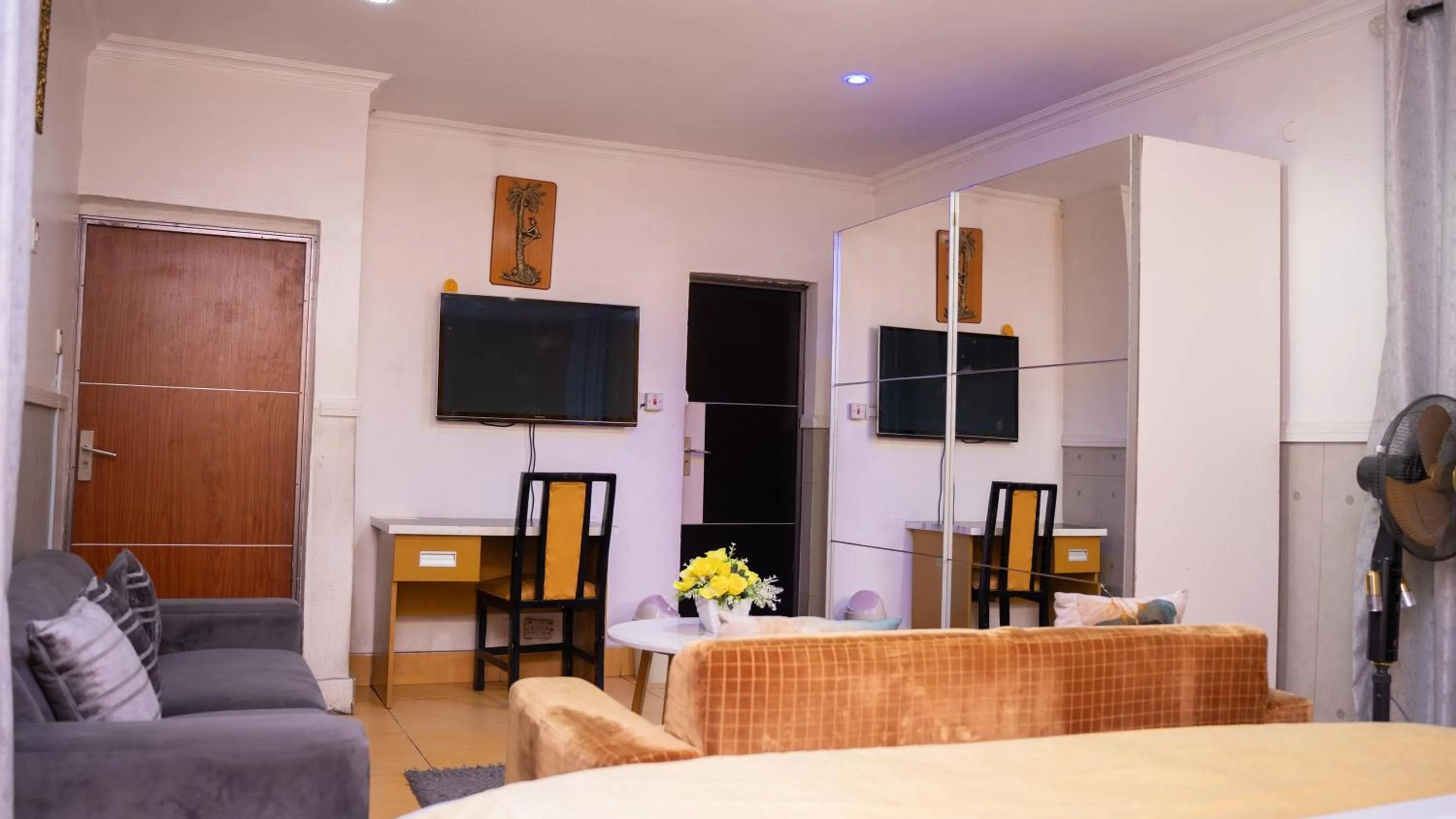 Seating area in Sese Cottage