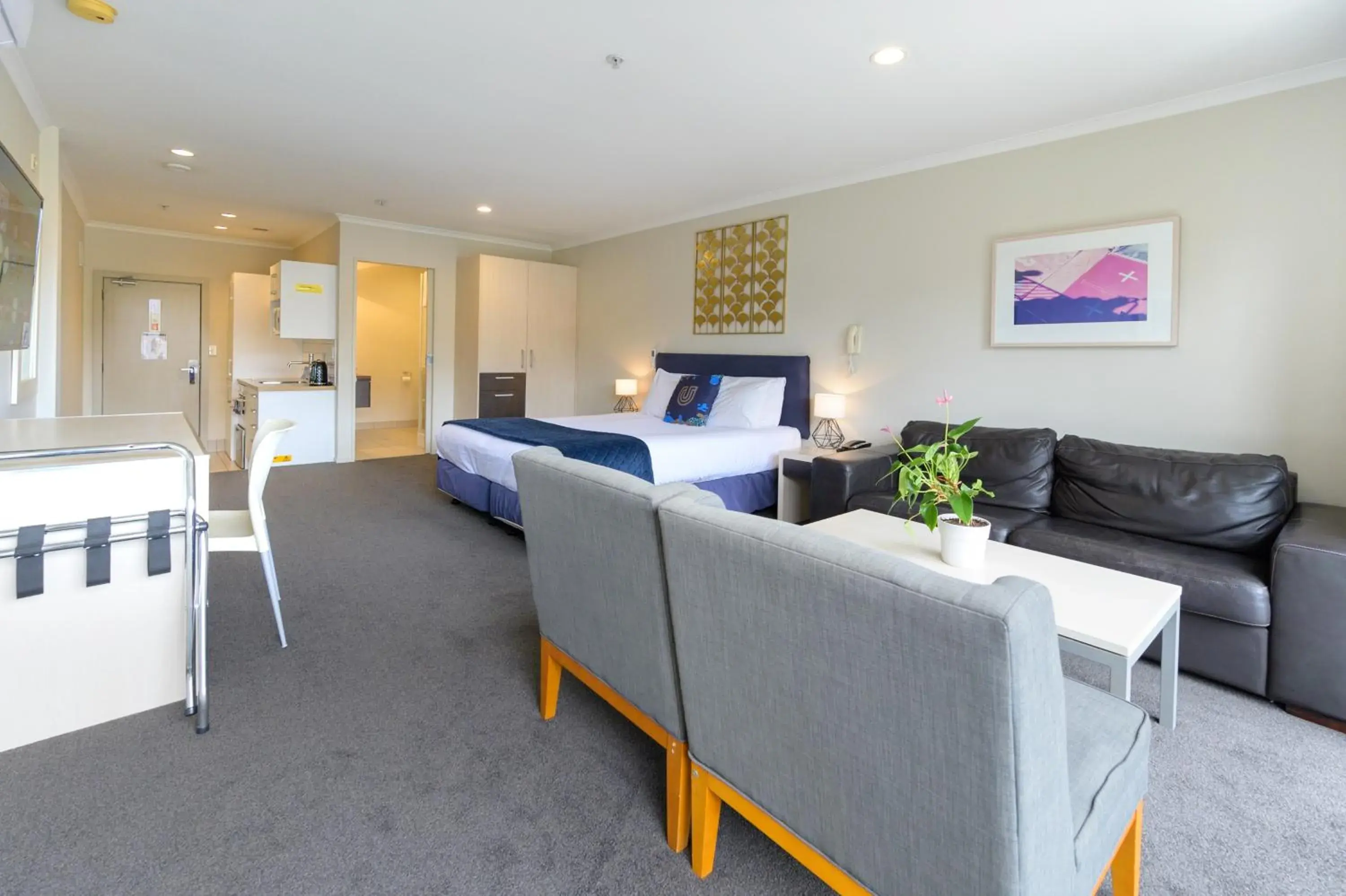 Photo of the whole room, Bed in U Residence Hotel, Signature Collection by BW Photo of the whole room, Bed in U Residence Hotel, Signature Collection by BW