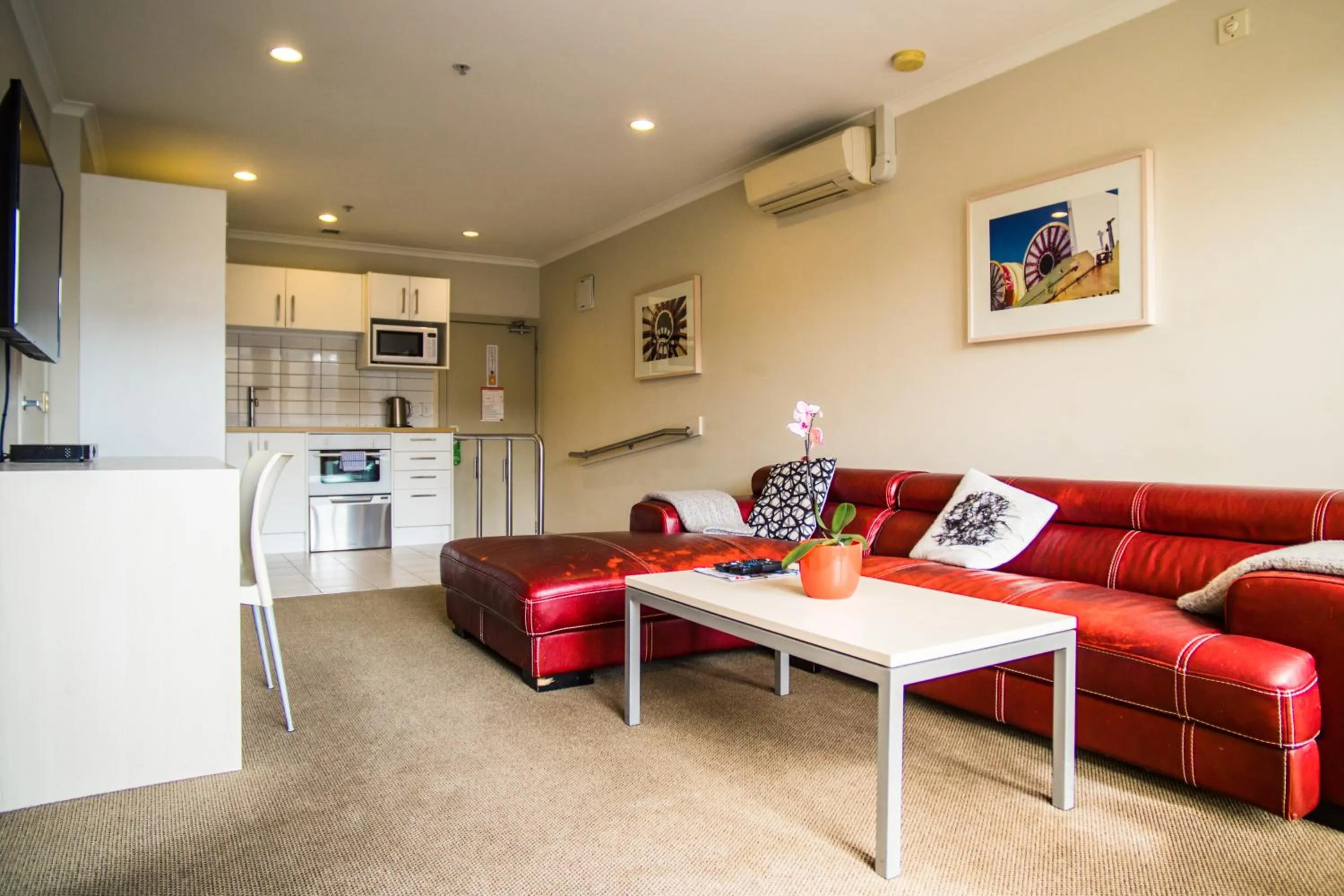 Living room in U Residence Hotel, Signature Collection by BW