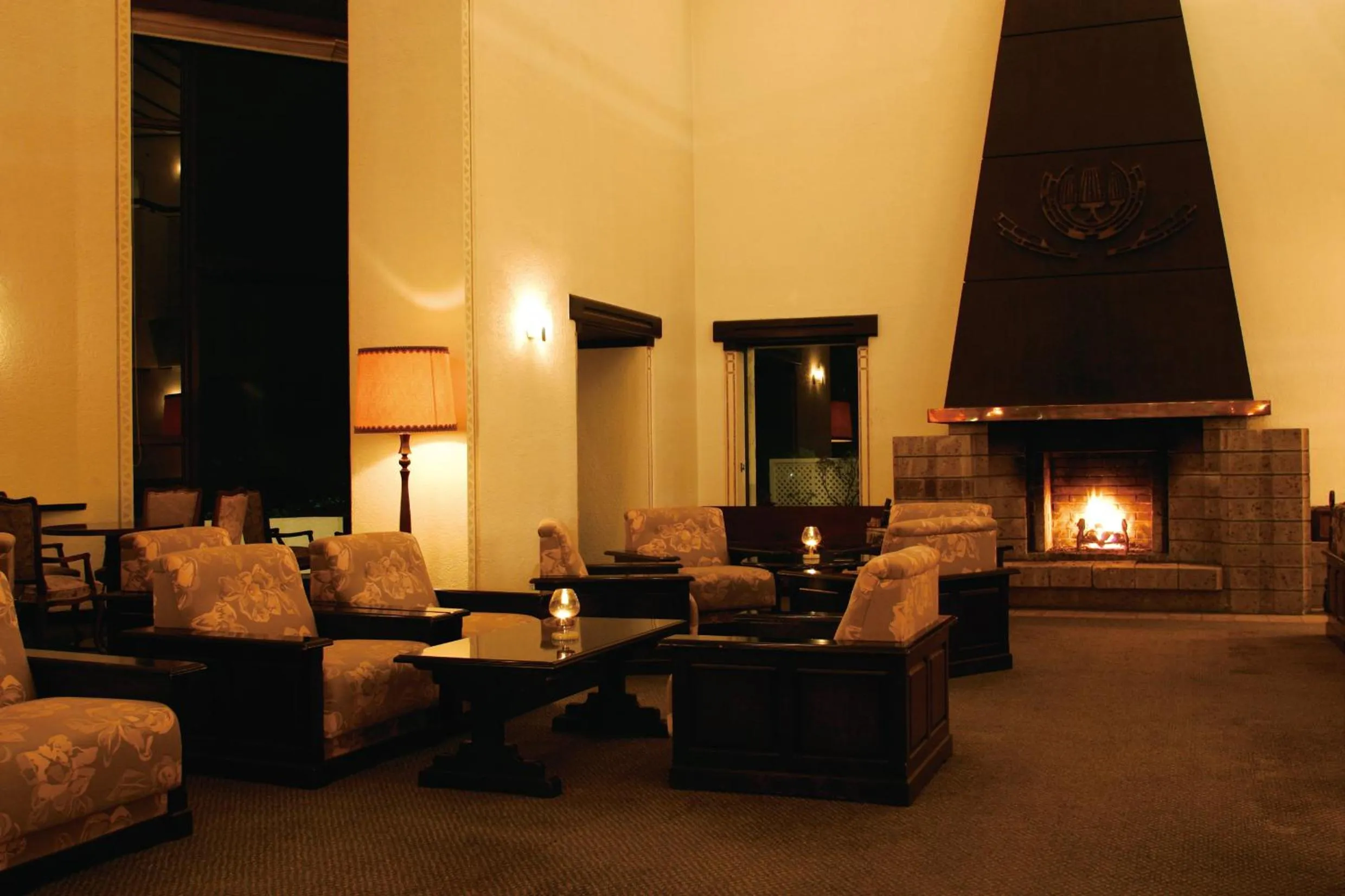 Lounge or bar in Odakyu Hotel de Yama