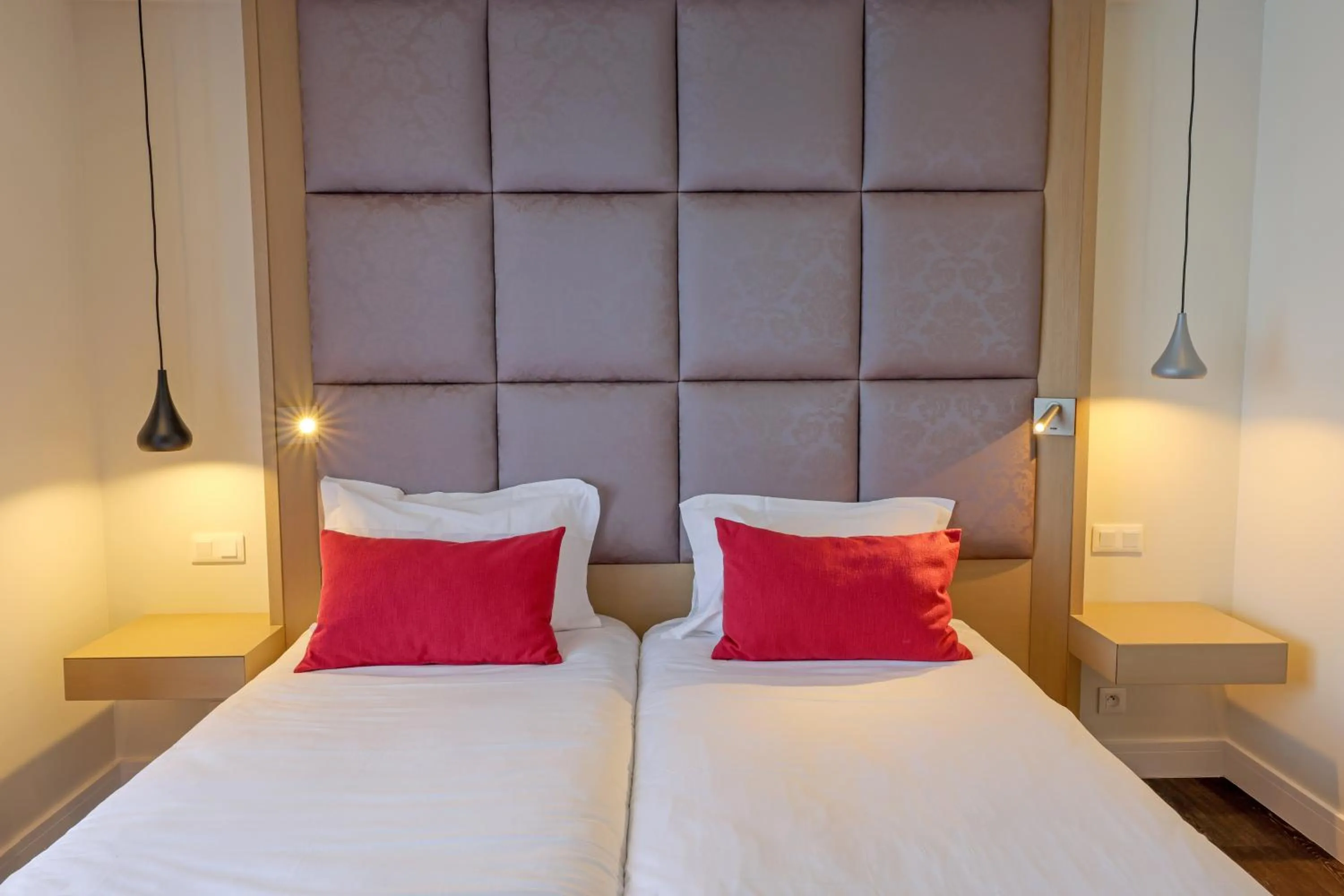 Photo of the whole room, Bed in Hotel Saint Christophe