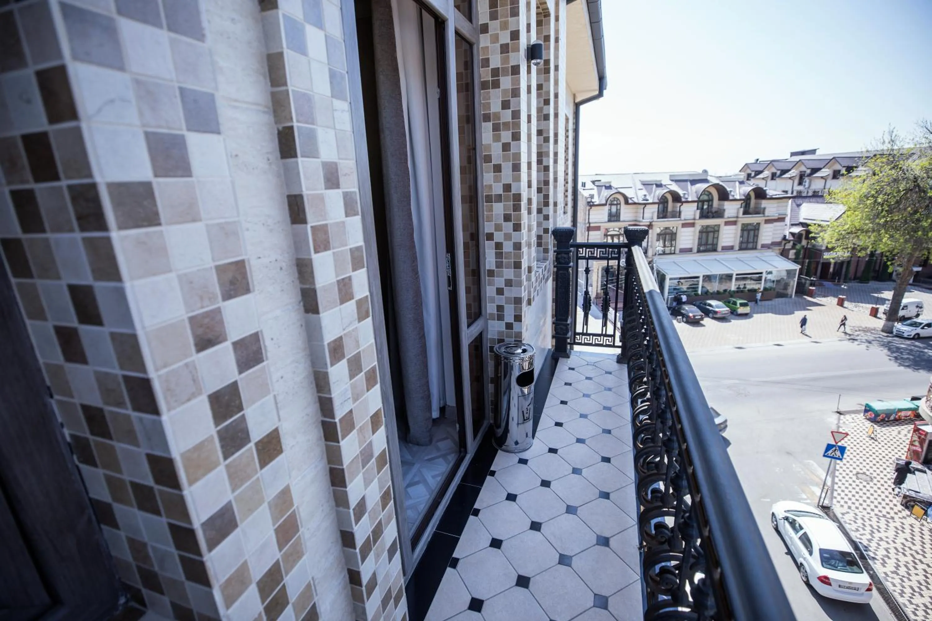 Street view in Leader Hotel