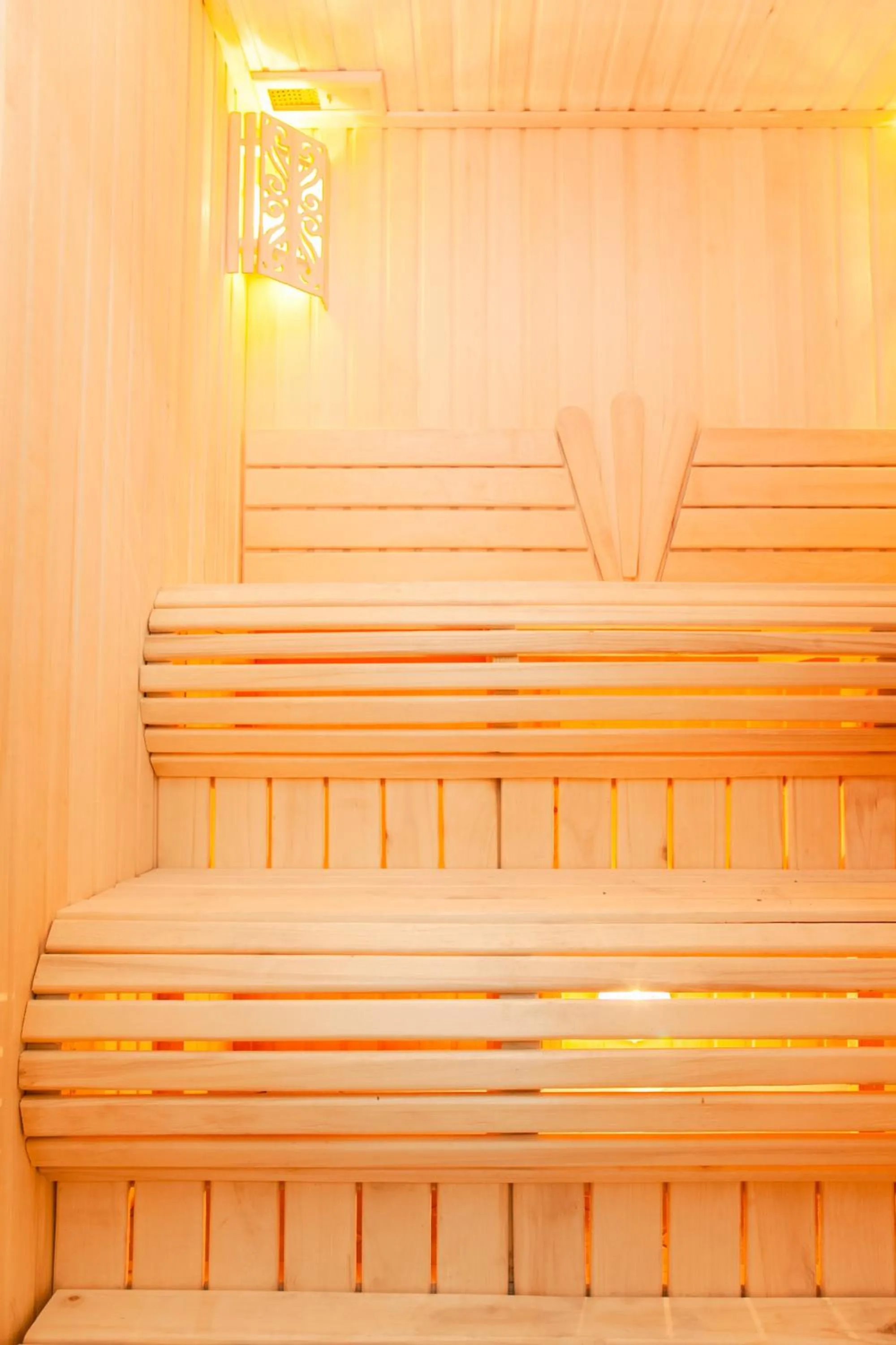 Sauna in Leader Hotel