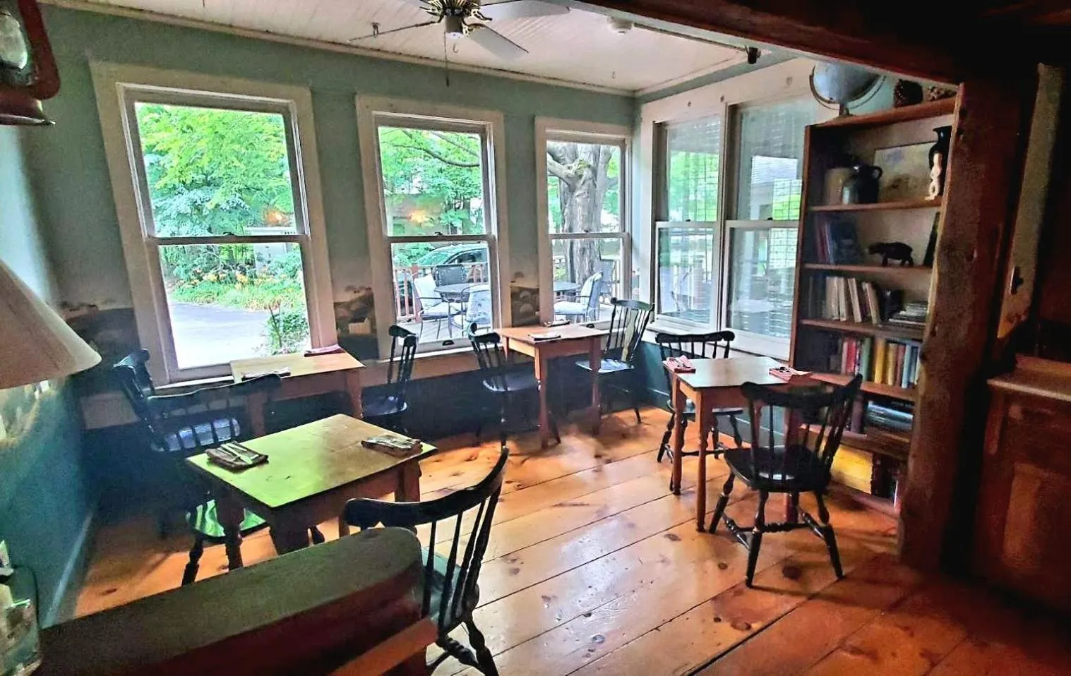 Breakfast in Carriage Barn Inn