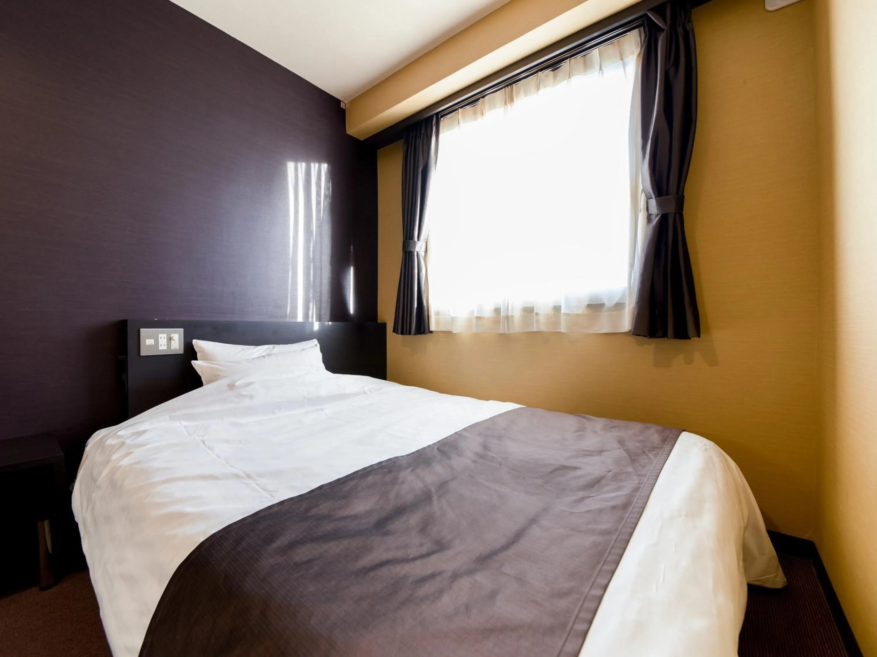 Photo of the whole room, Bed in Tanegashima Araki Hotel