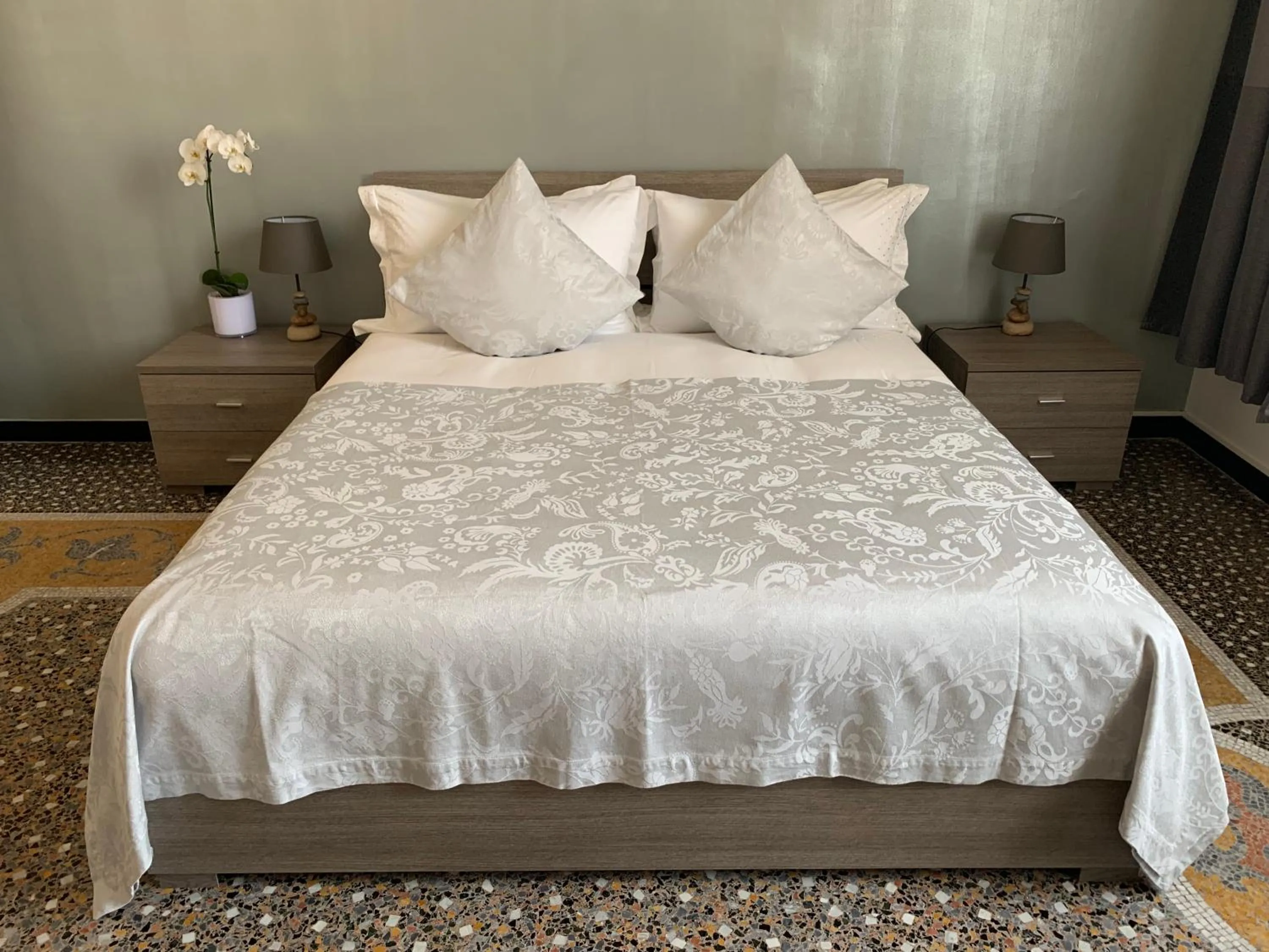 Bed in BASILICO Genova