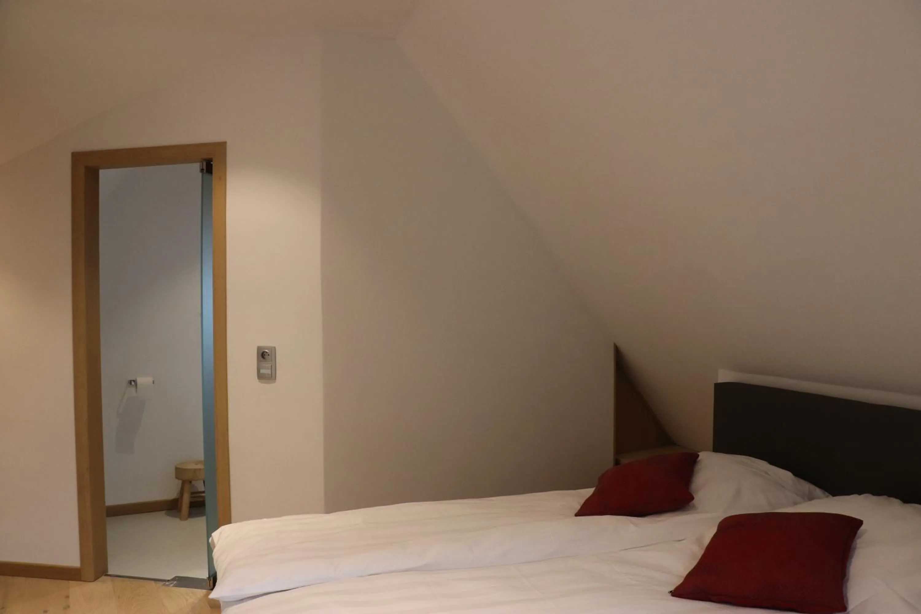 Photo of the whole room in In de gloria