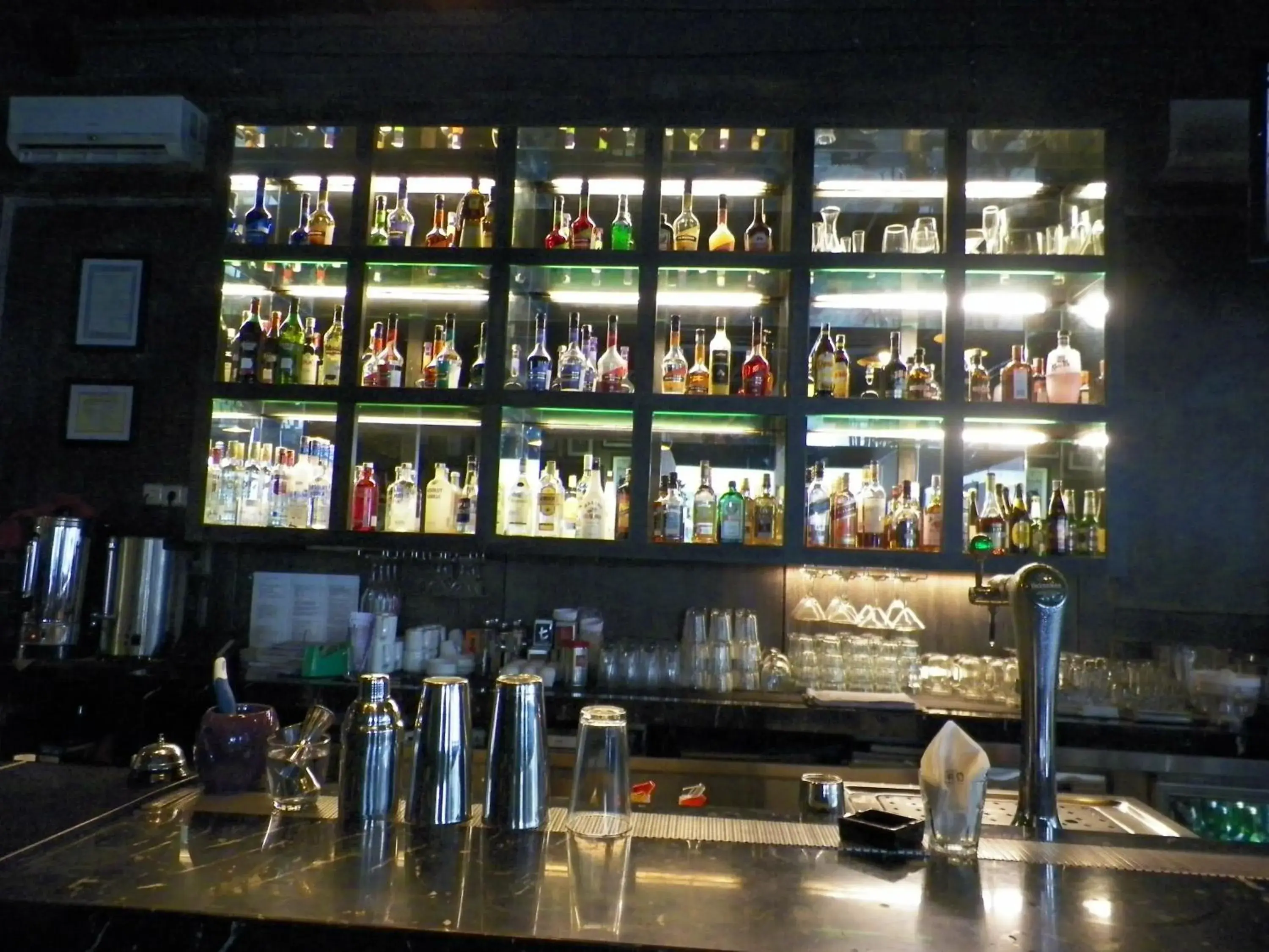 Lounge or bar in Neo Hotel Melawai by ASTON
