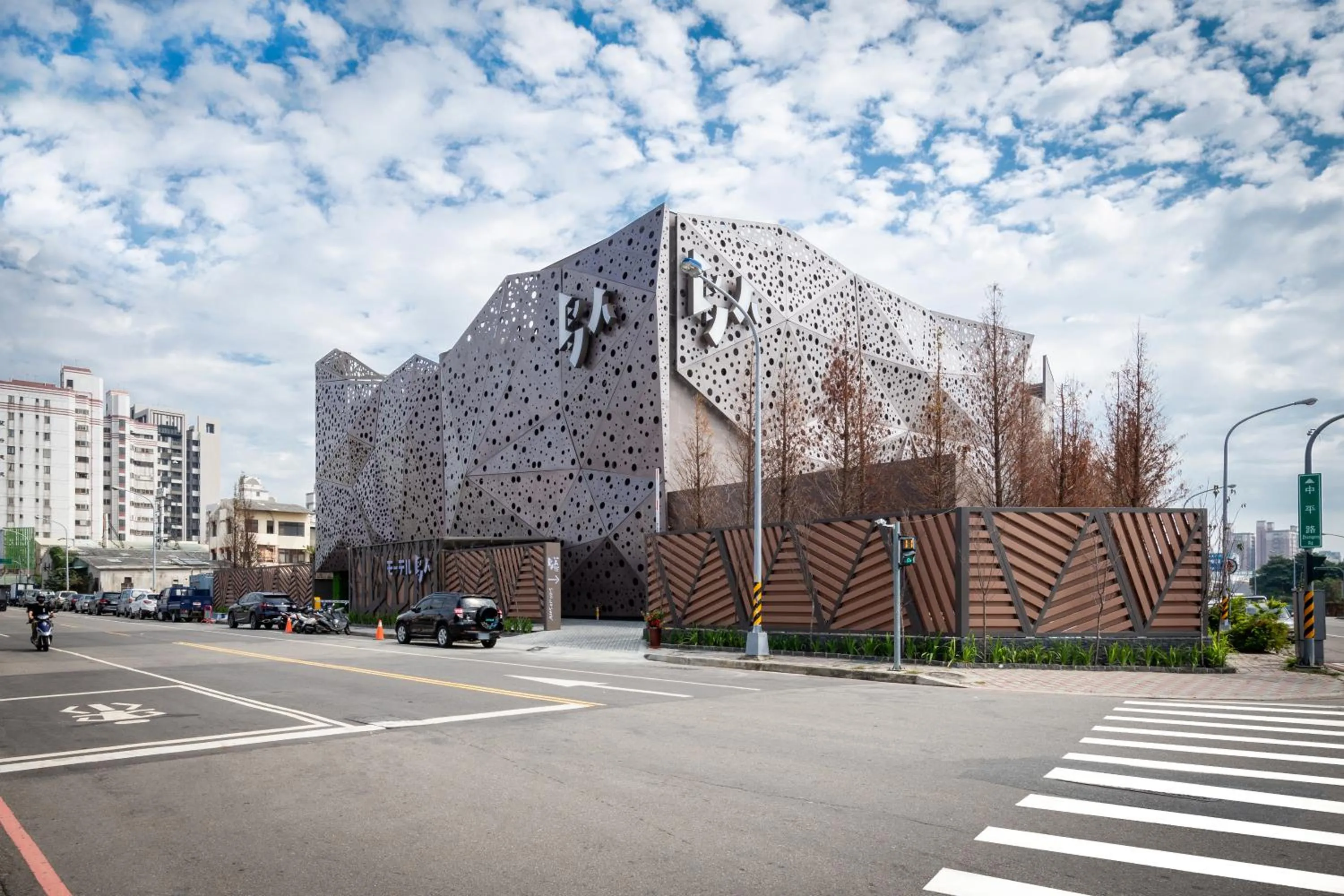 Property building in Birdman Motel