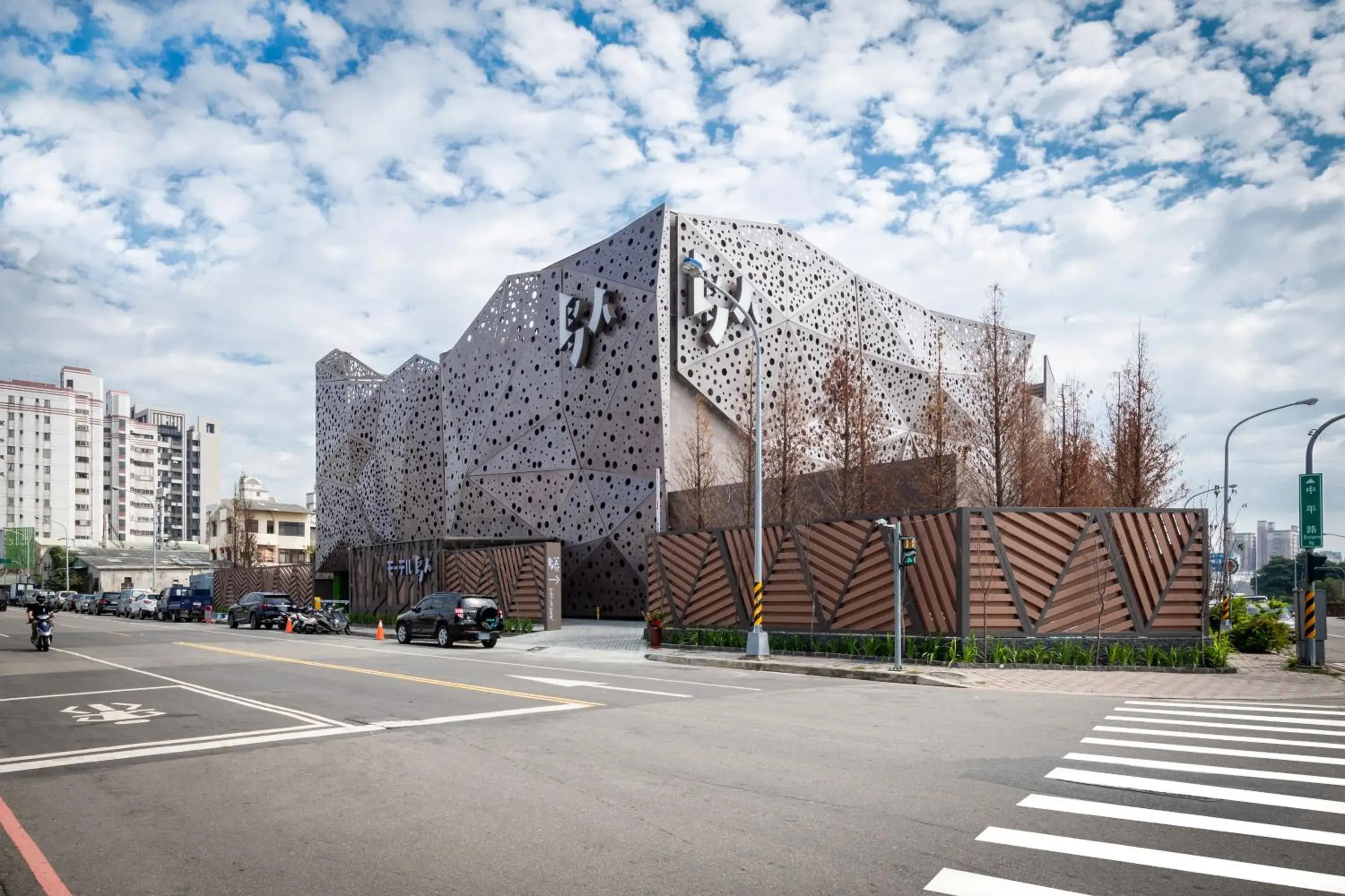 Property building in Birdman Motel Property building in Birdman Motel