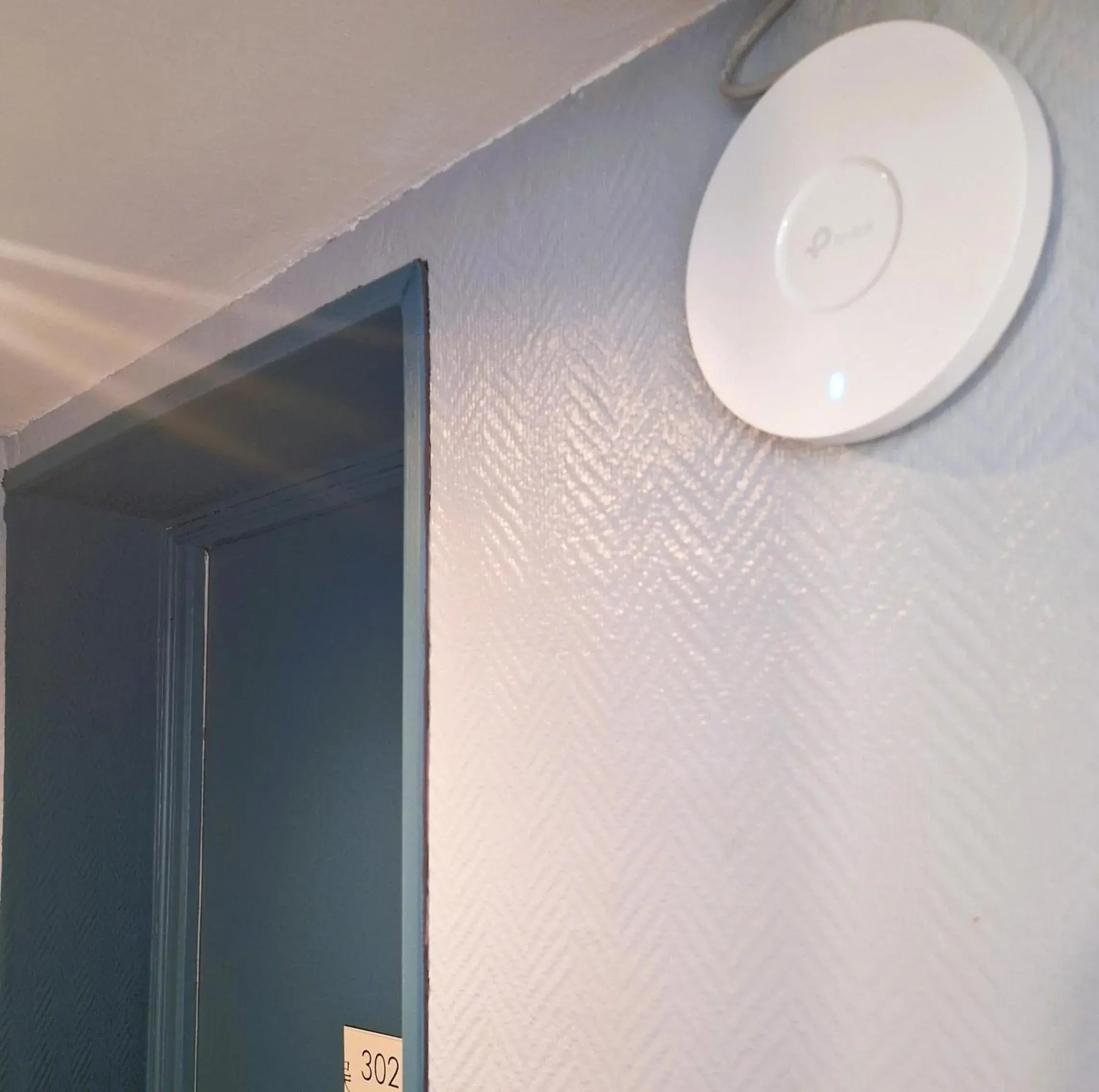 Property building in Hipotel Paris Gambetta République Property building in Hipotel Paris Gambetta République