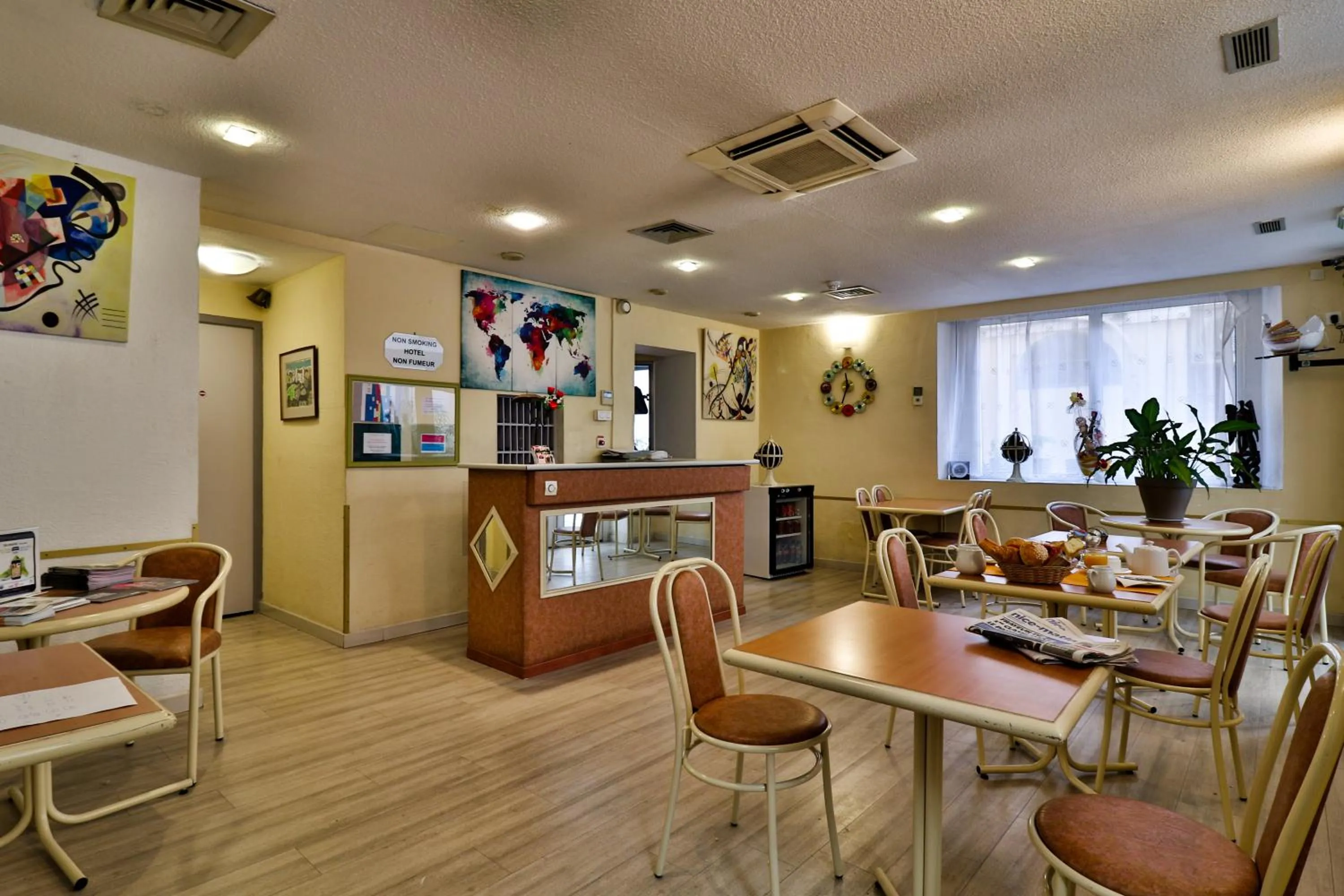 Lobby or reception in Appia Hotel