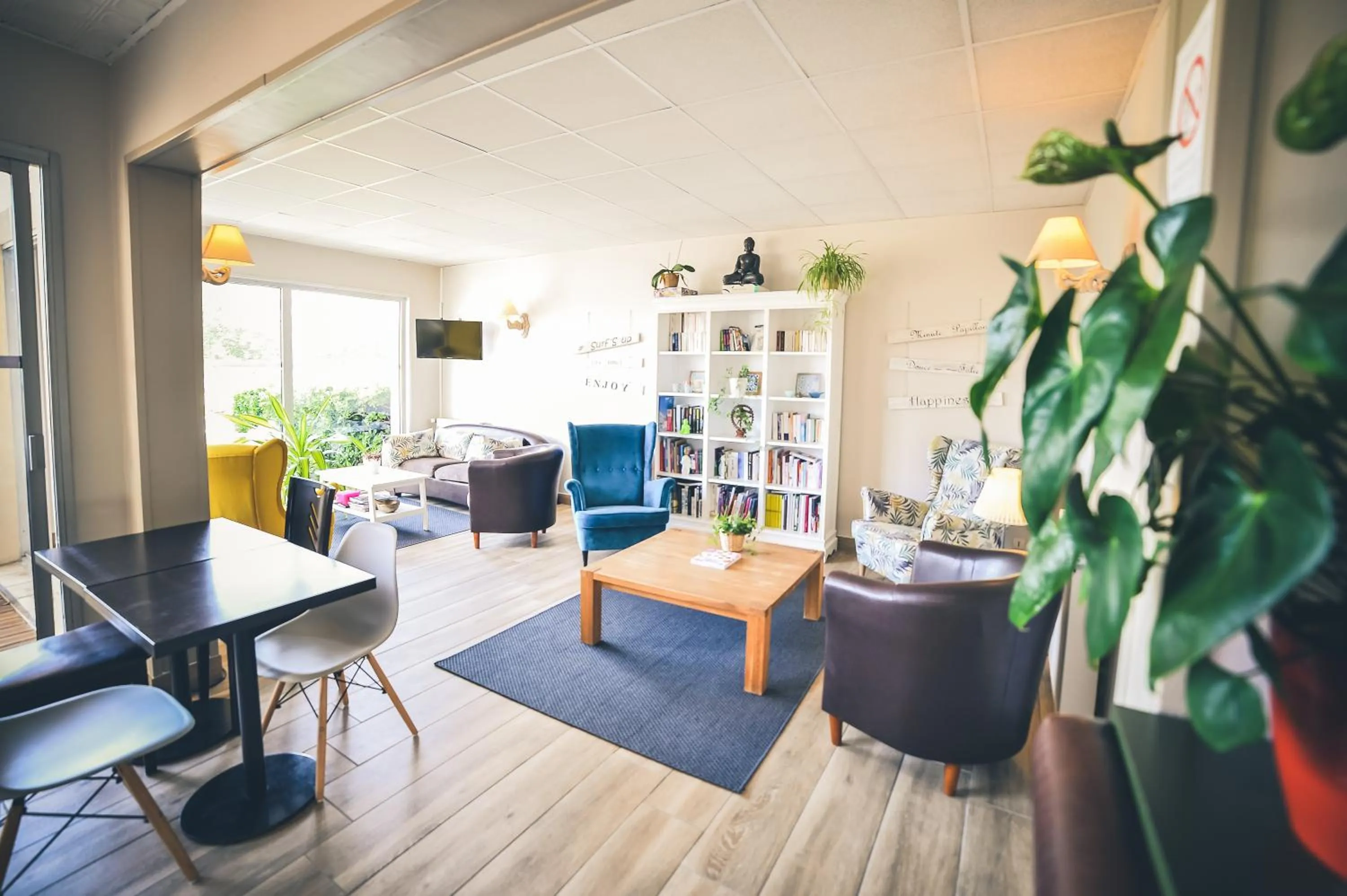 Lounge or bar in Hôtel Le Plaisance