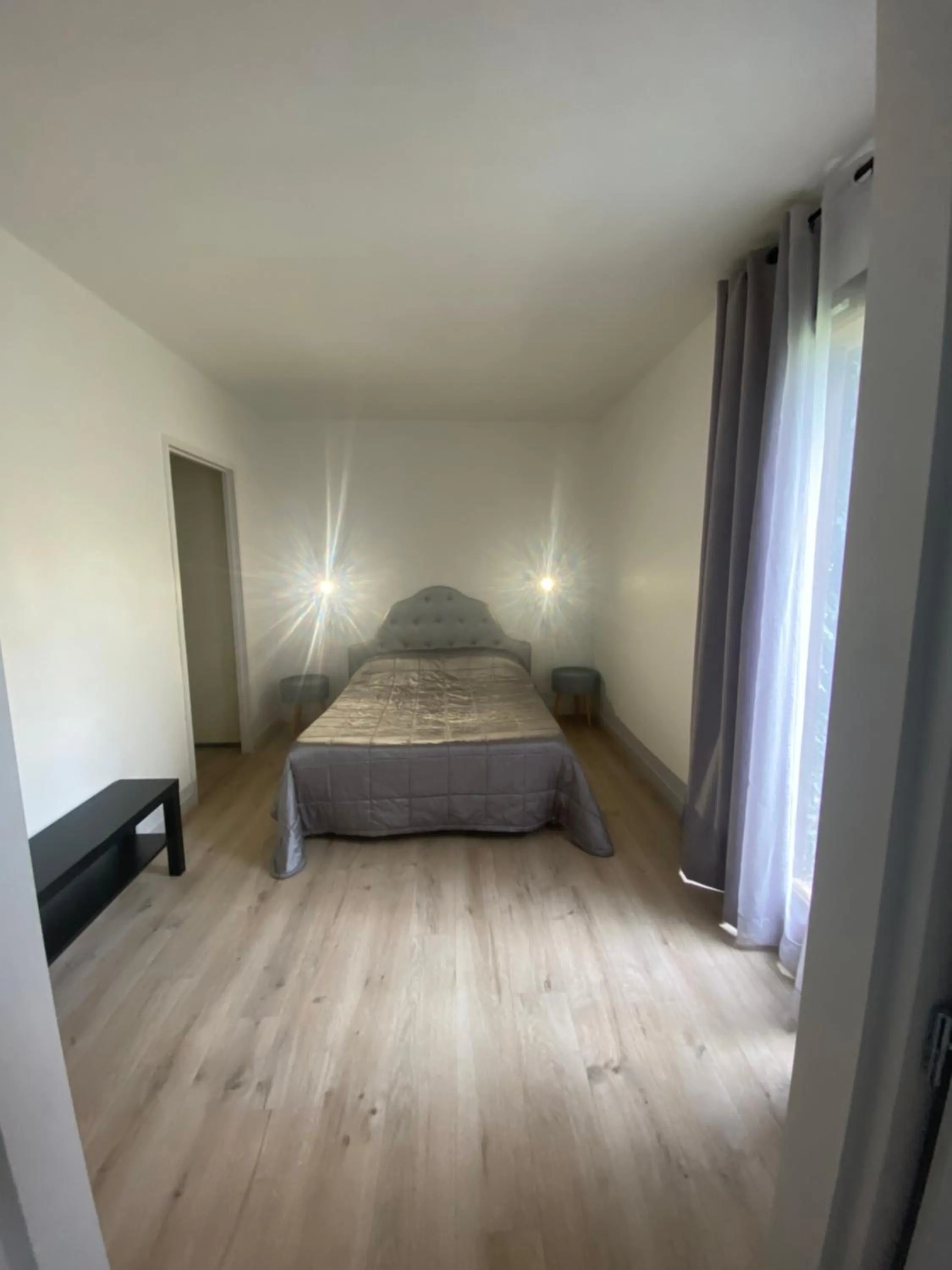 Bed in Hotel - Restaurant de la Paix