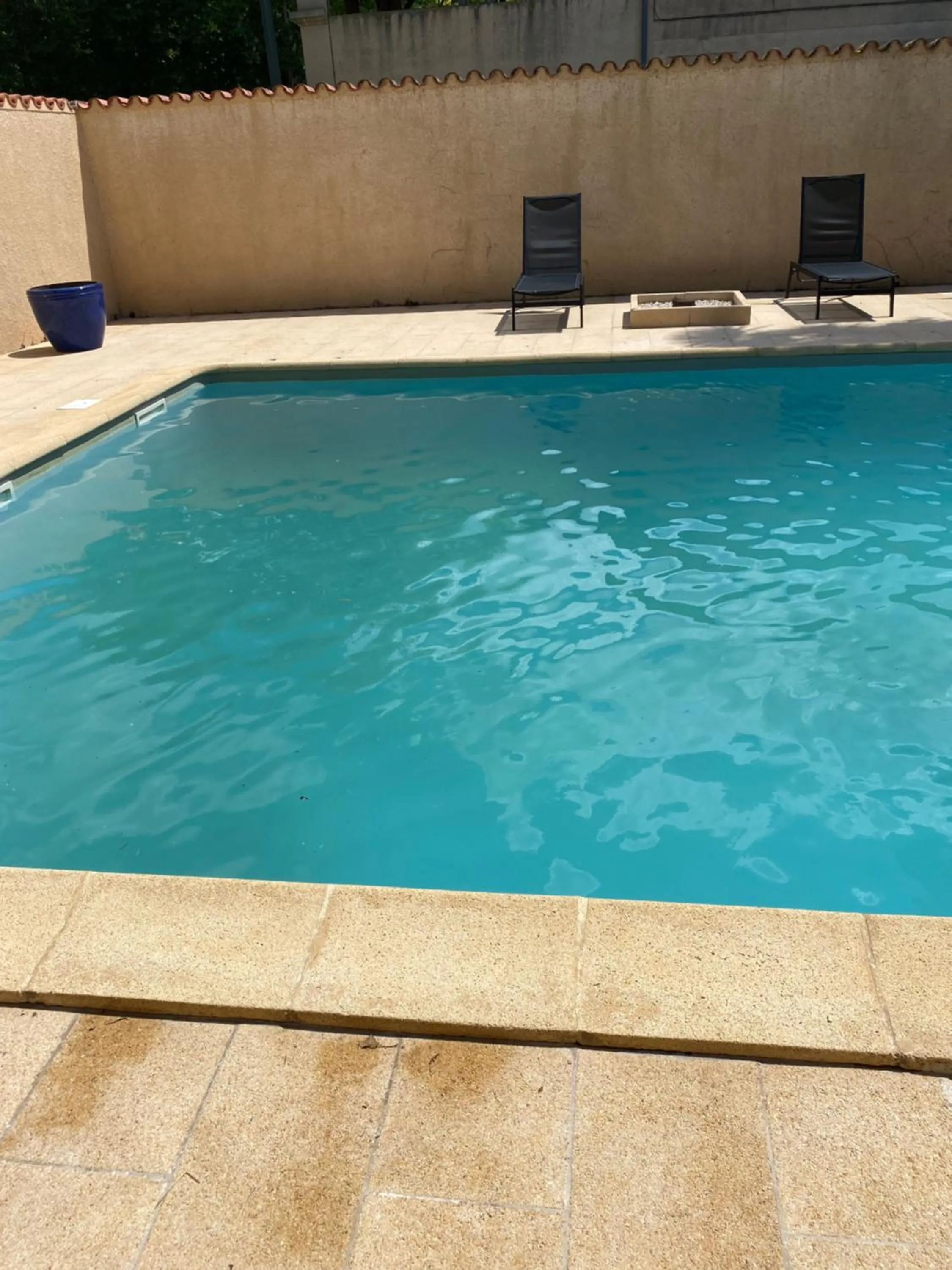 Swimming pool in Hotel - Restaurant de la Paix
