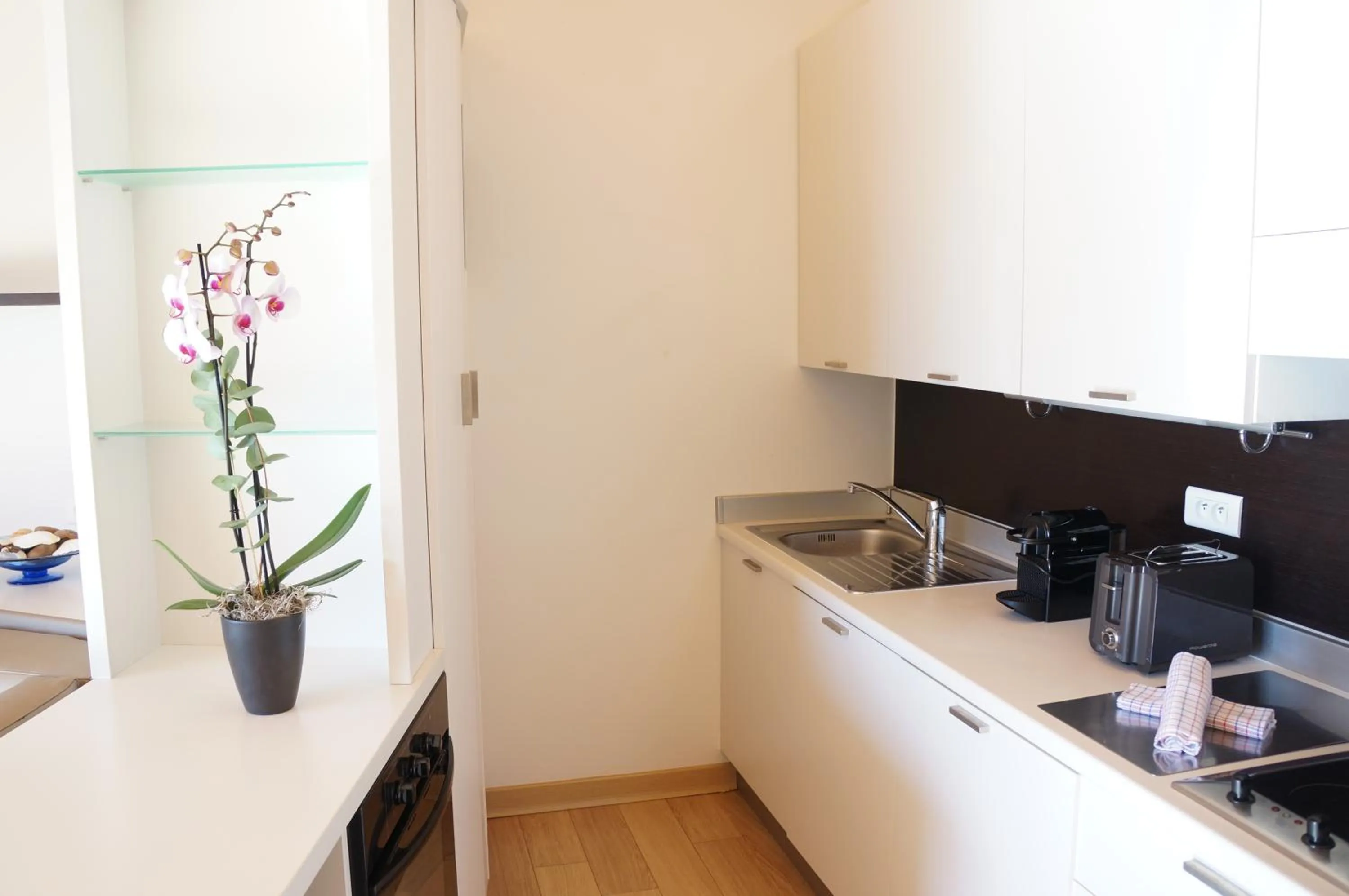 Kitchen or kitchenette in Résidence Cala Sultana