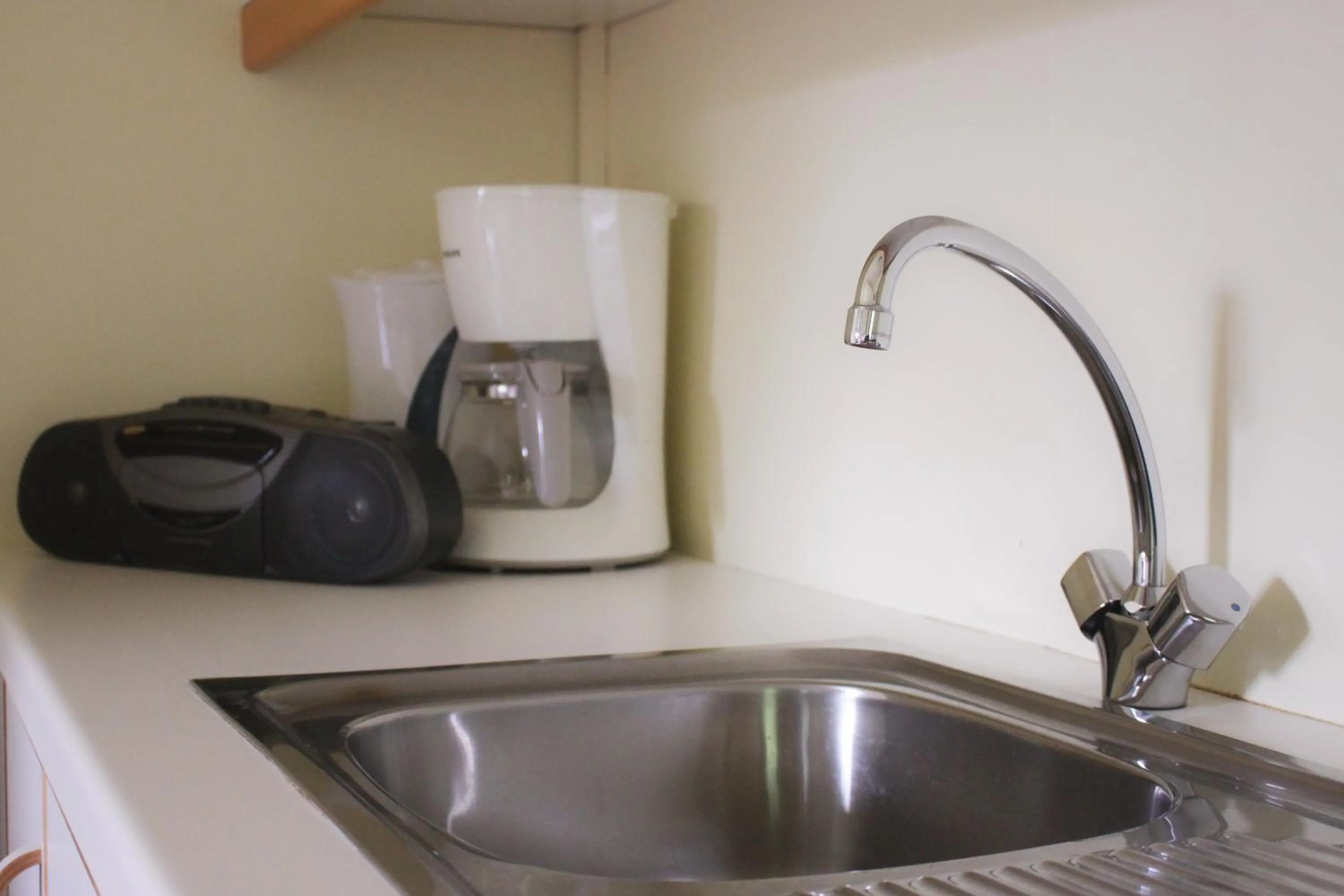 Coffee/tea facilities in Guesthouse Svartiskógur Egilsstaðir
