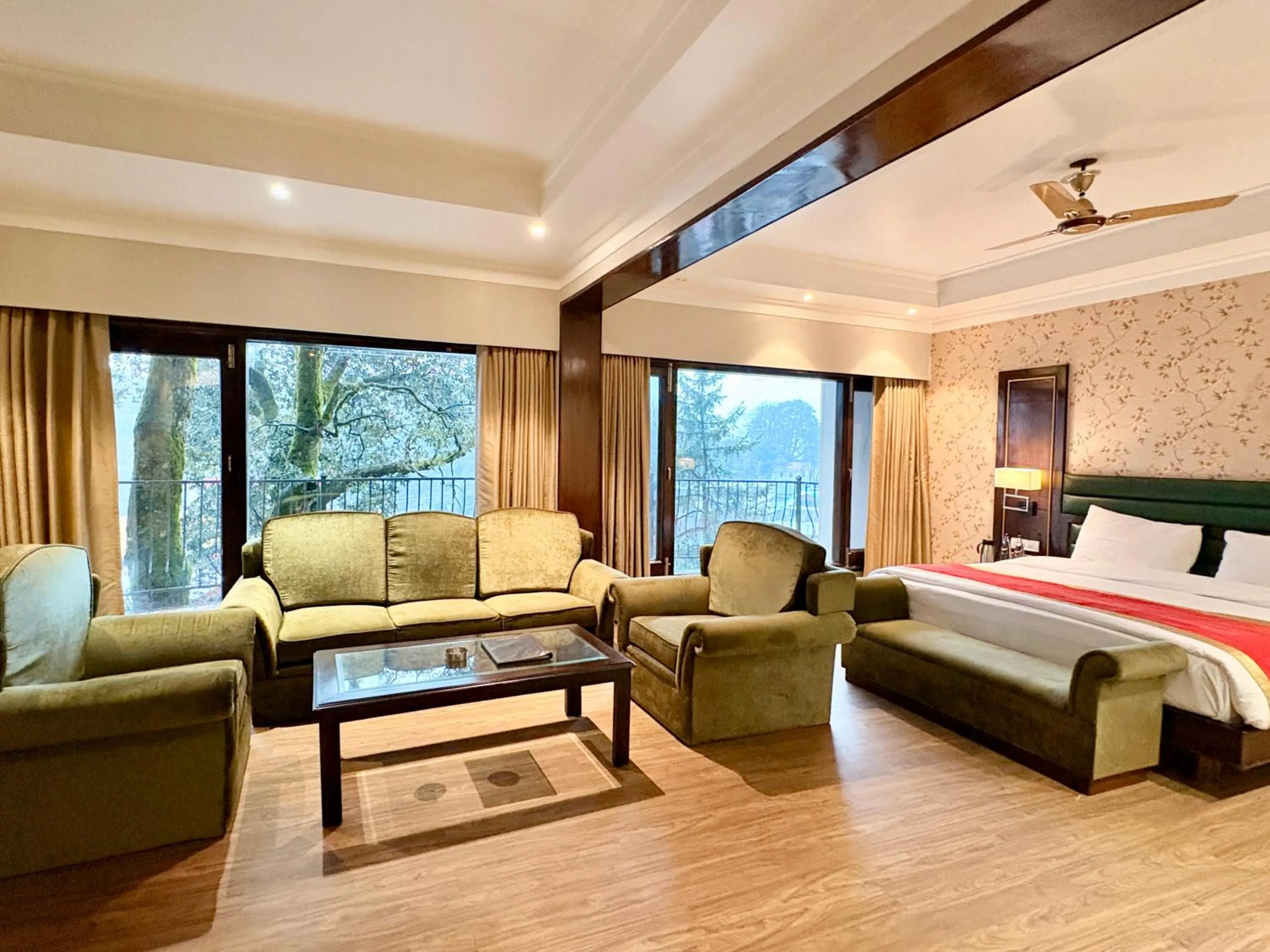 Bedroom, Bed in Indraprastha Resort Dalhousie