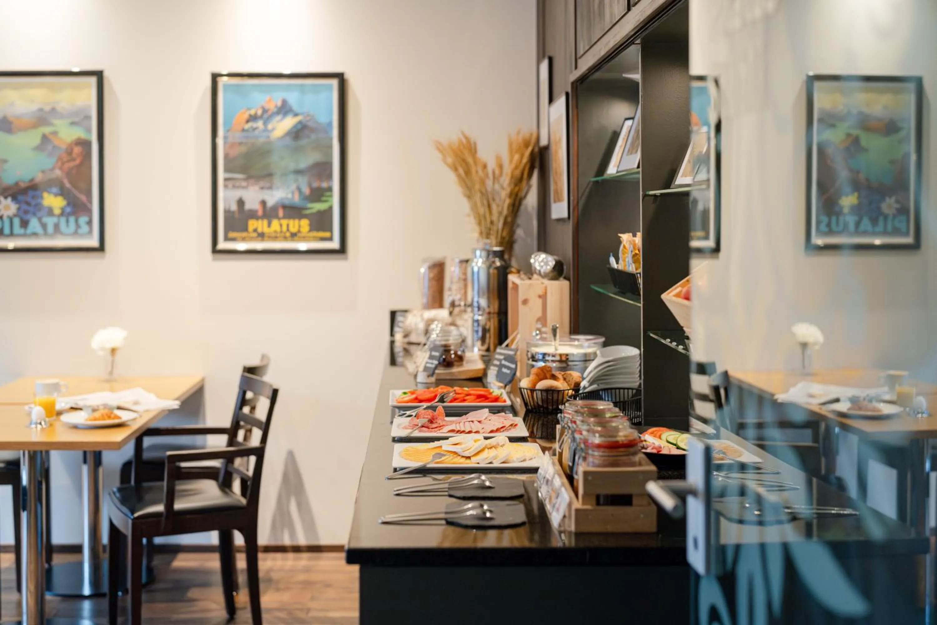 Restaurant/places to eat in Boutique Hotel Waldegg - Self-Check-in