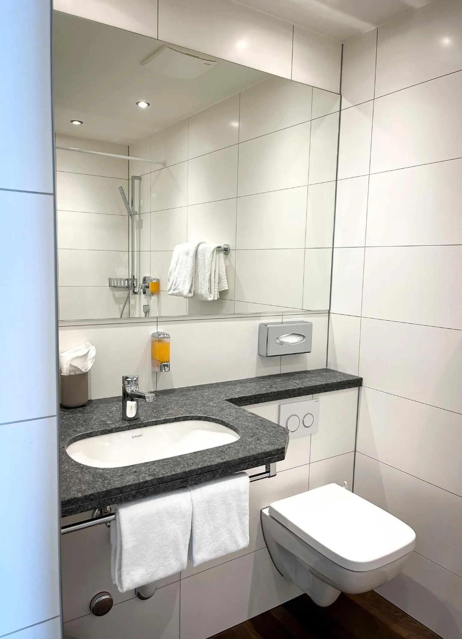 Bathroom in Gasthaus zur Waldegg