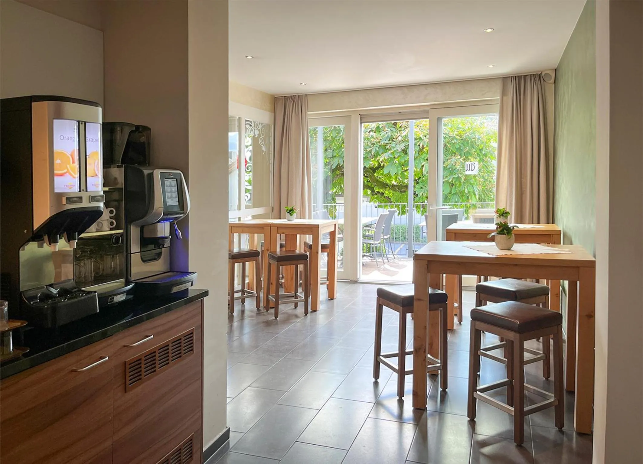 Communal lounge/ TV room in Gasthaus zur Waldegg