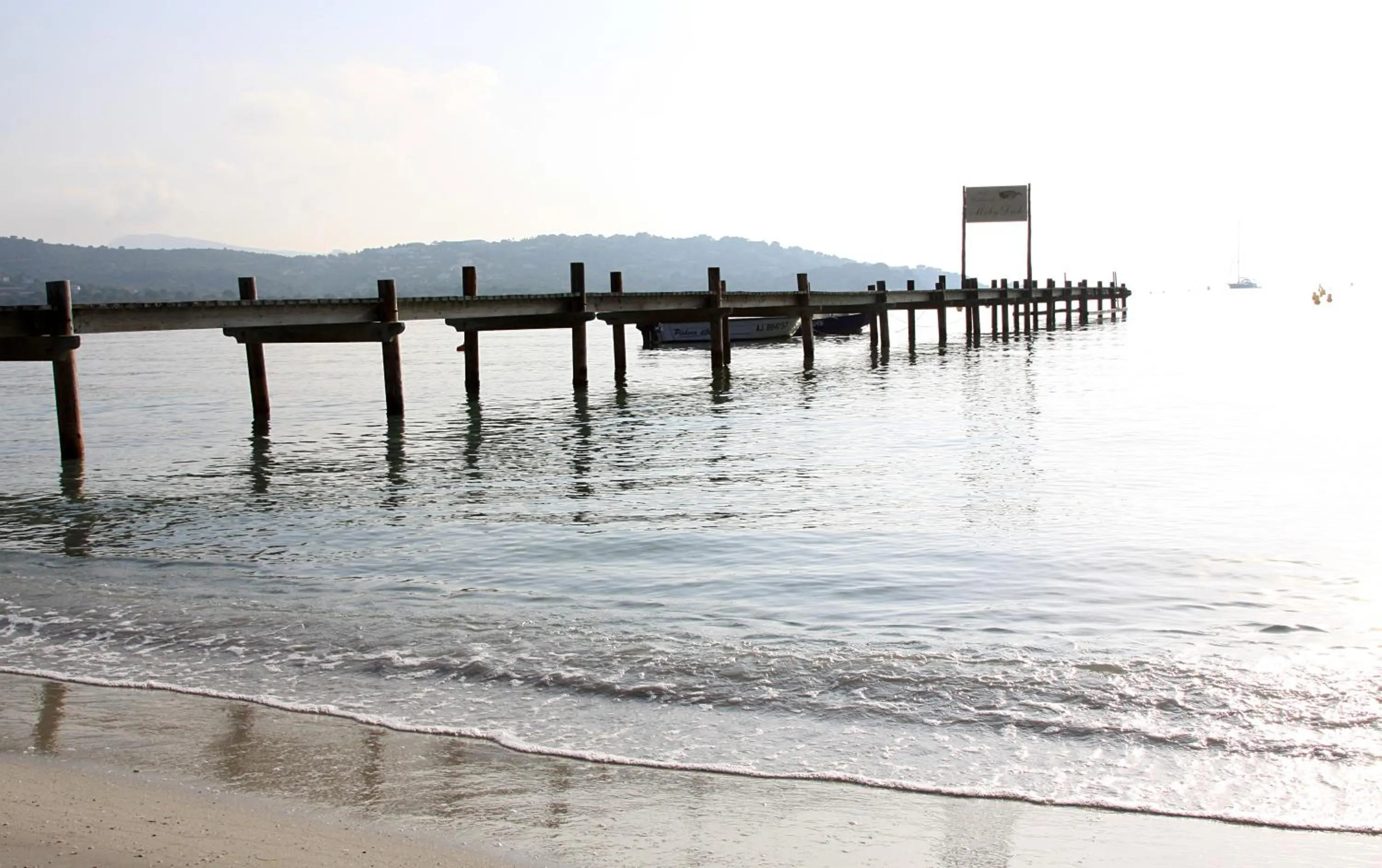 Beach in Hôtel & Lodges Moby Dick