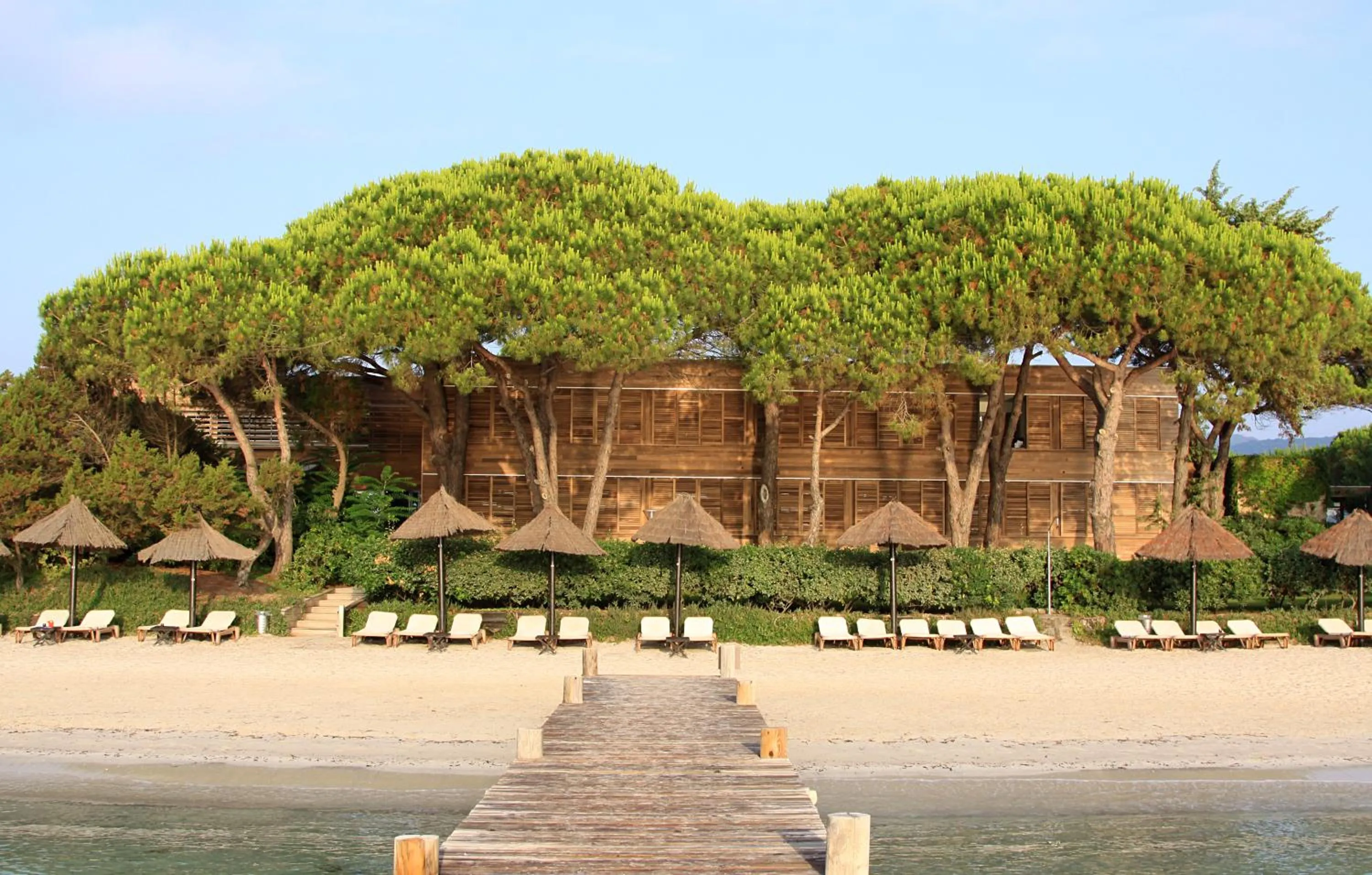 Beach in Hôtel & Lodges Moby Dick