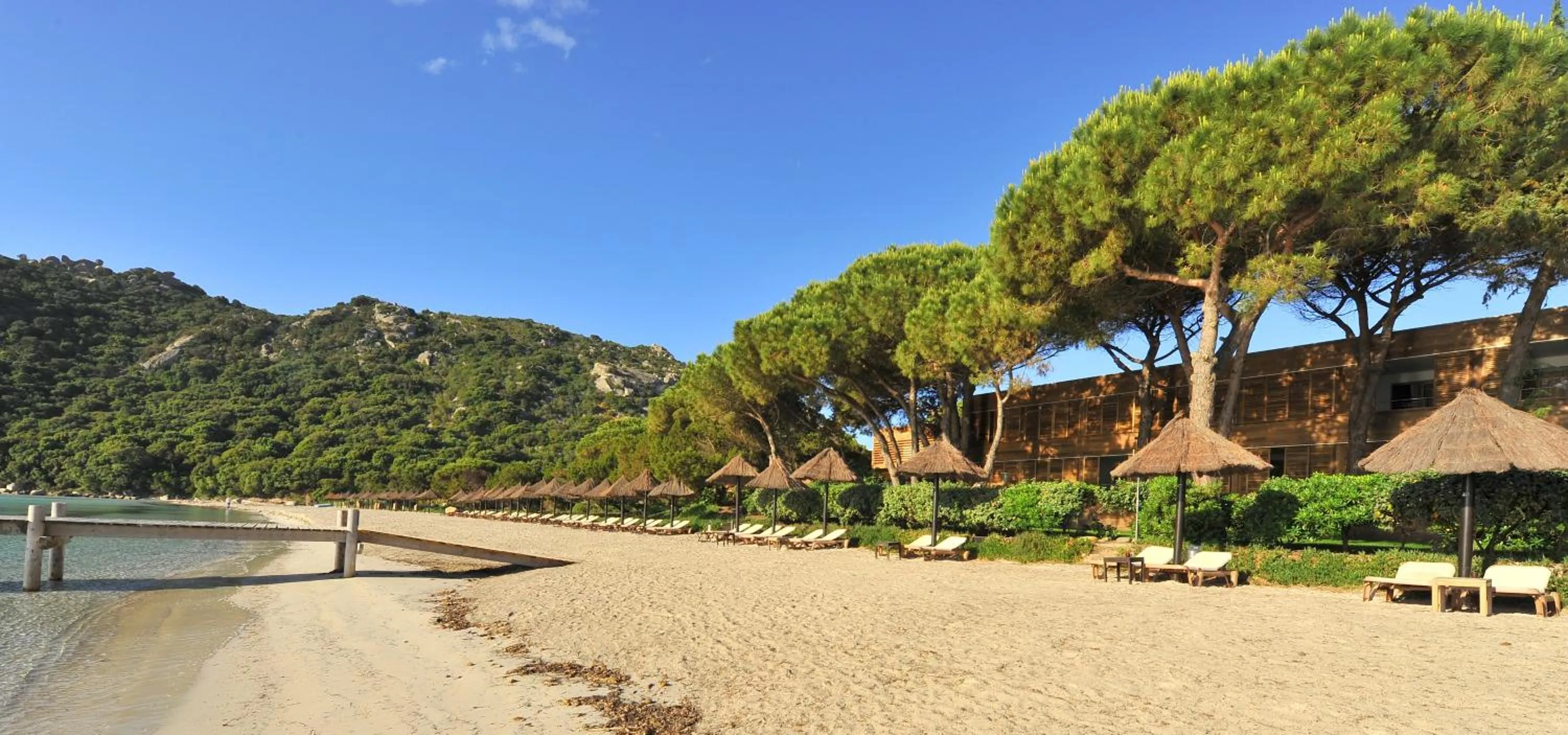 Property building in Hôtel & Lodges Moby Dick