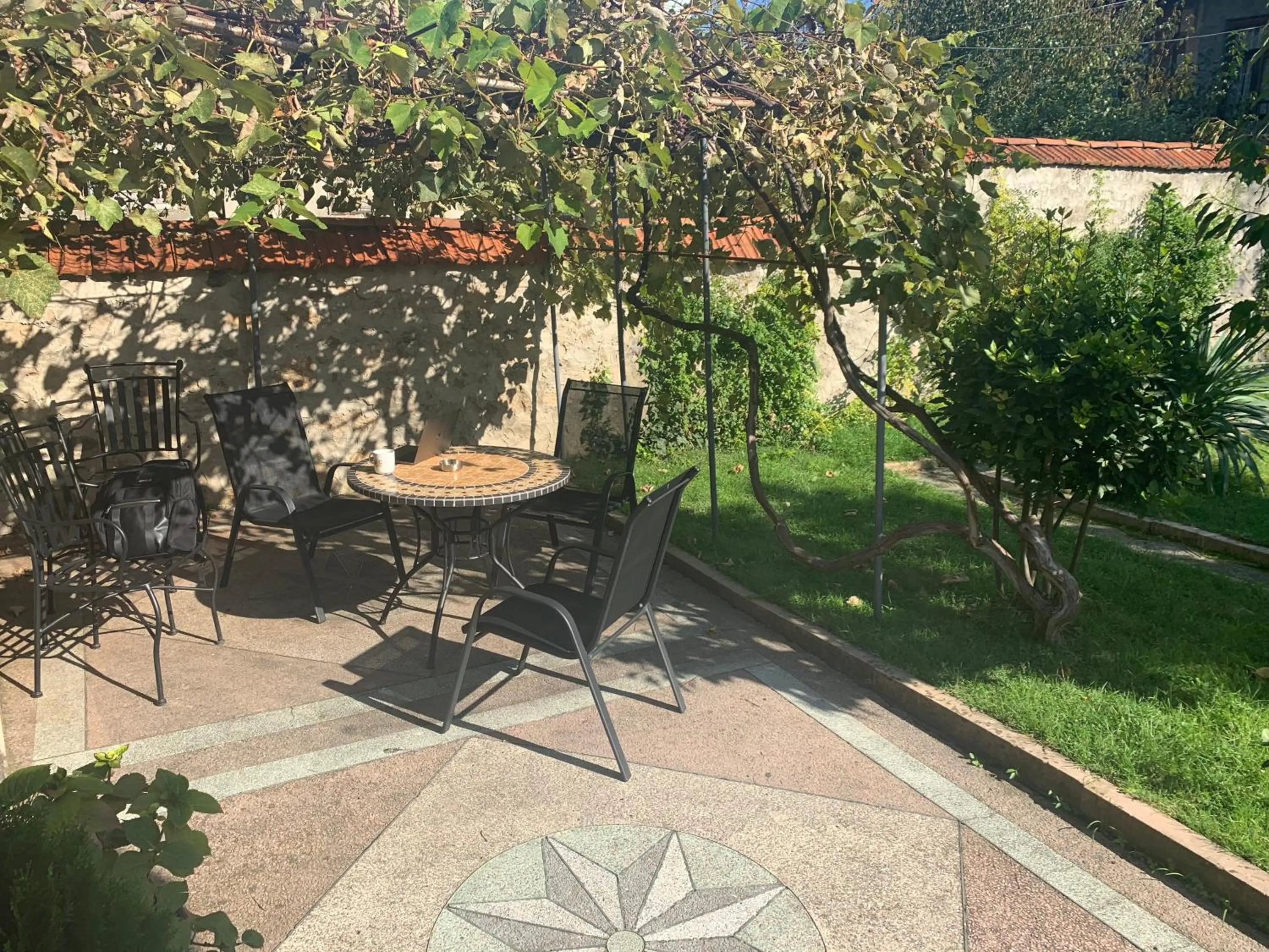 Property building in Hotel 1887