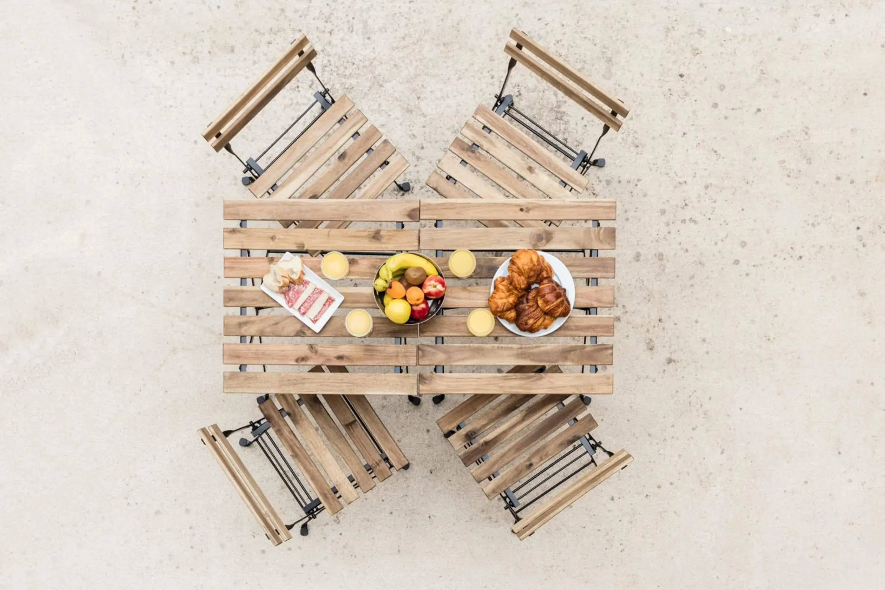 Breakfast in Garden & City Aix En Provence - Rousset Breakfast in Garden & City Aix En Provence - Rousset