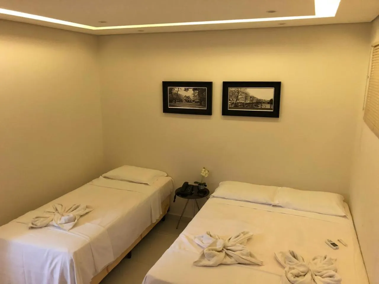 Bed in Angra Praia Hotel