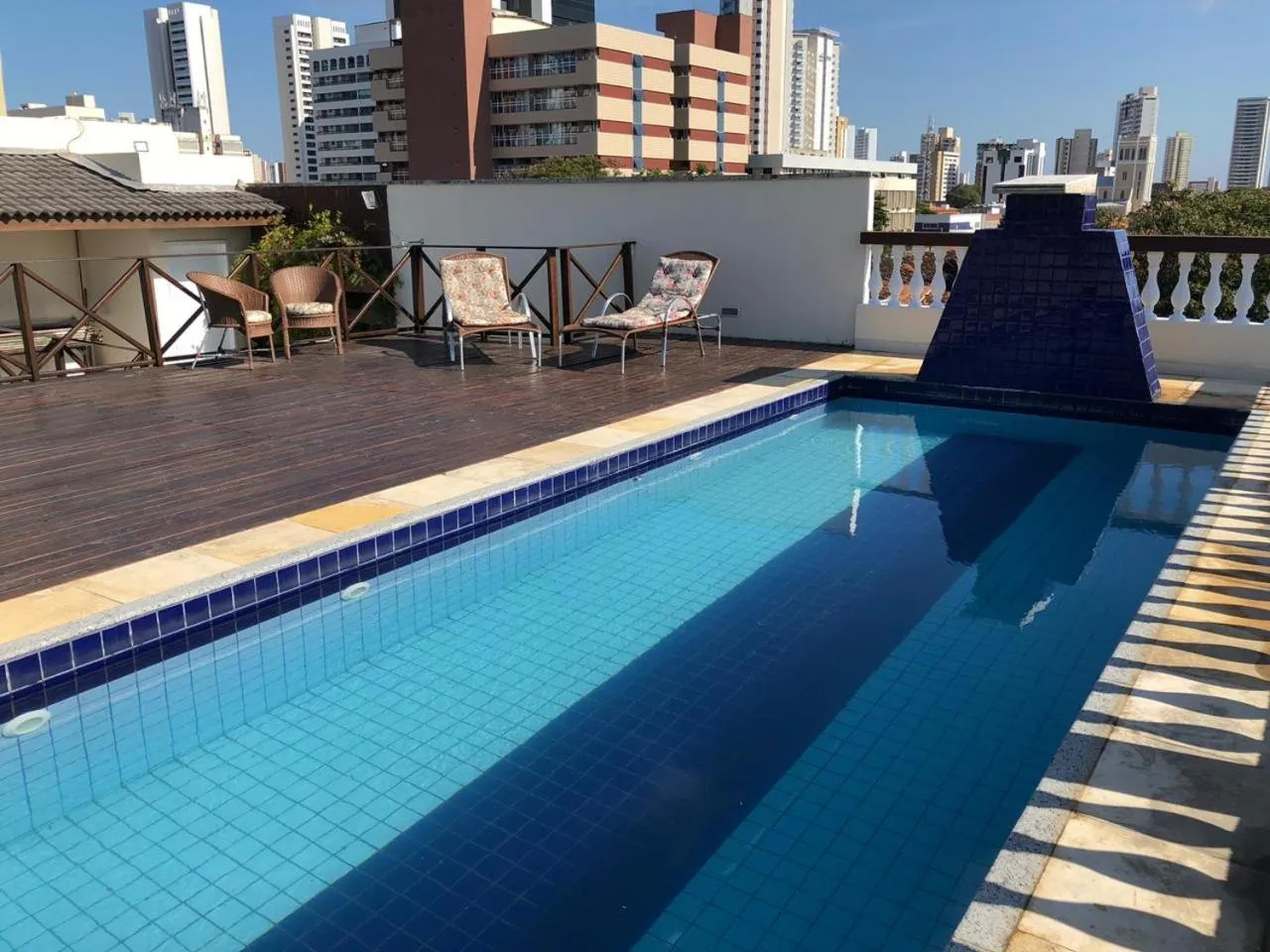 Swimming pool in Angra Praia Hotel