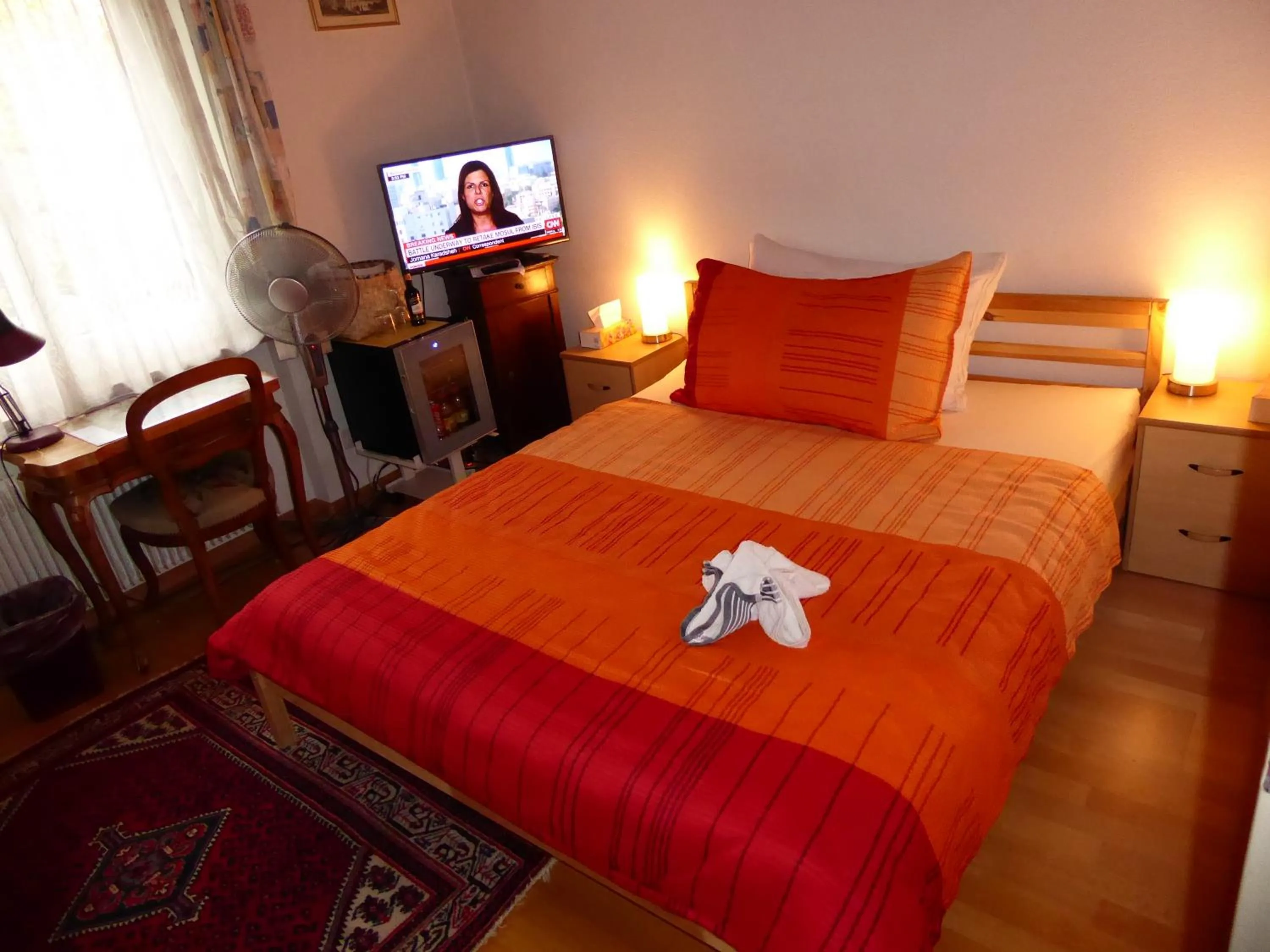 Photo of the whole room, Bed in B&B Pappelweg - 2