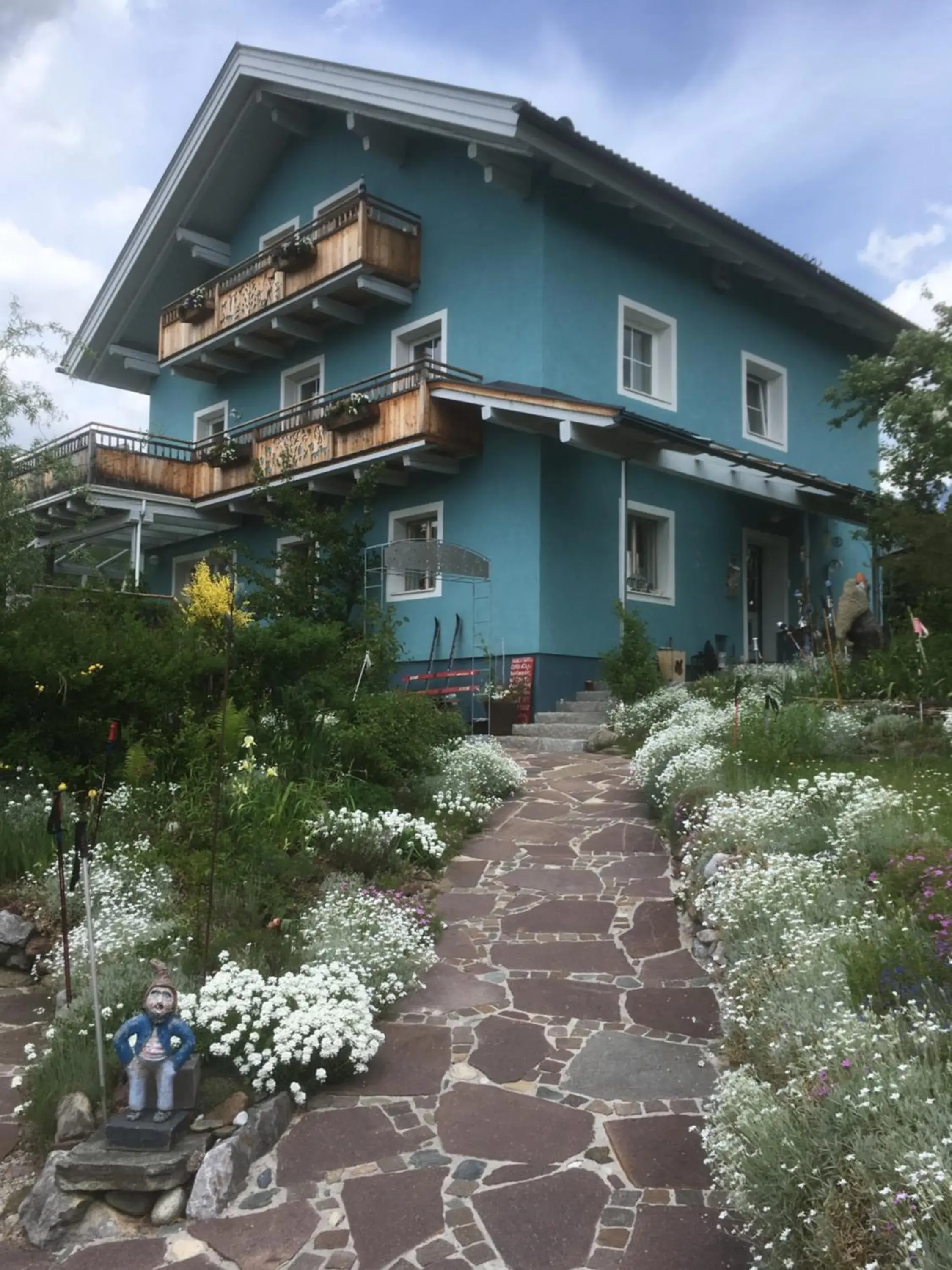 Atelierwohnung Jirana Atelierwohnung Jirana