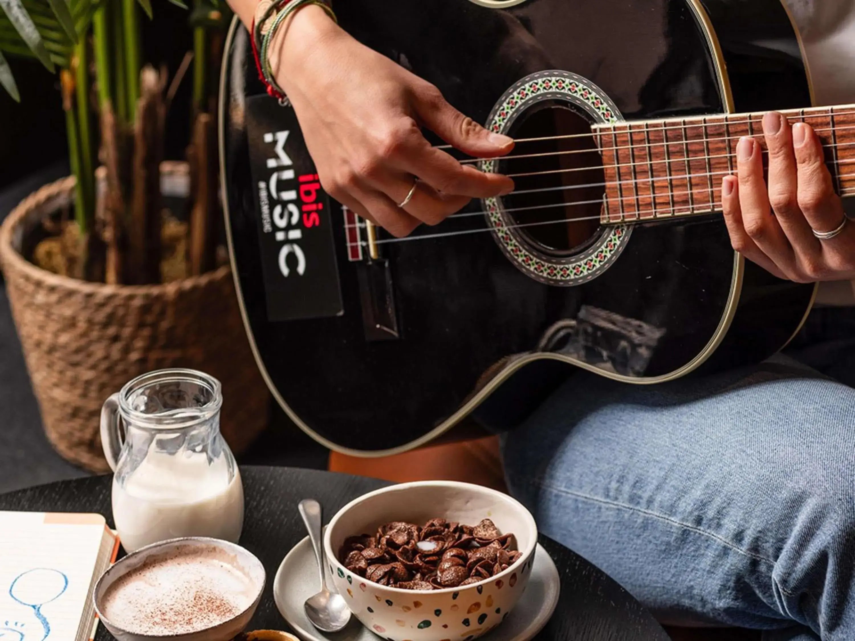 Breakfast in ibis Lyon Centre Breakfast in ibis Lyon Centre