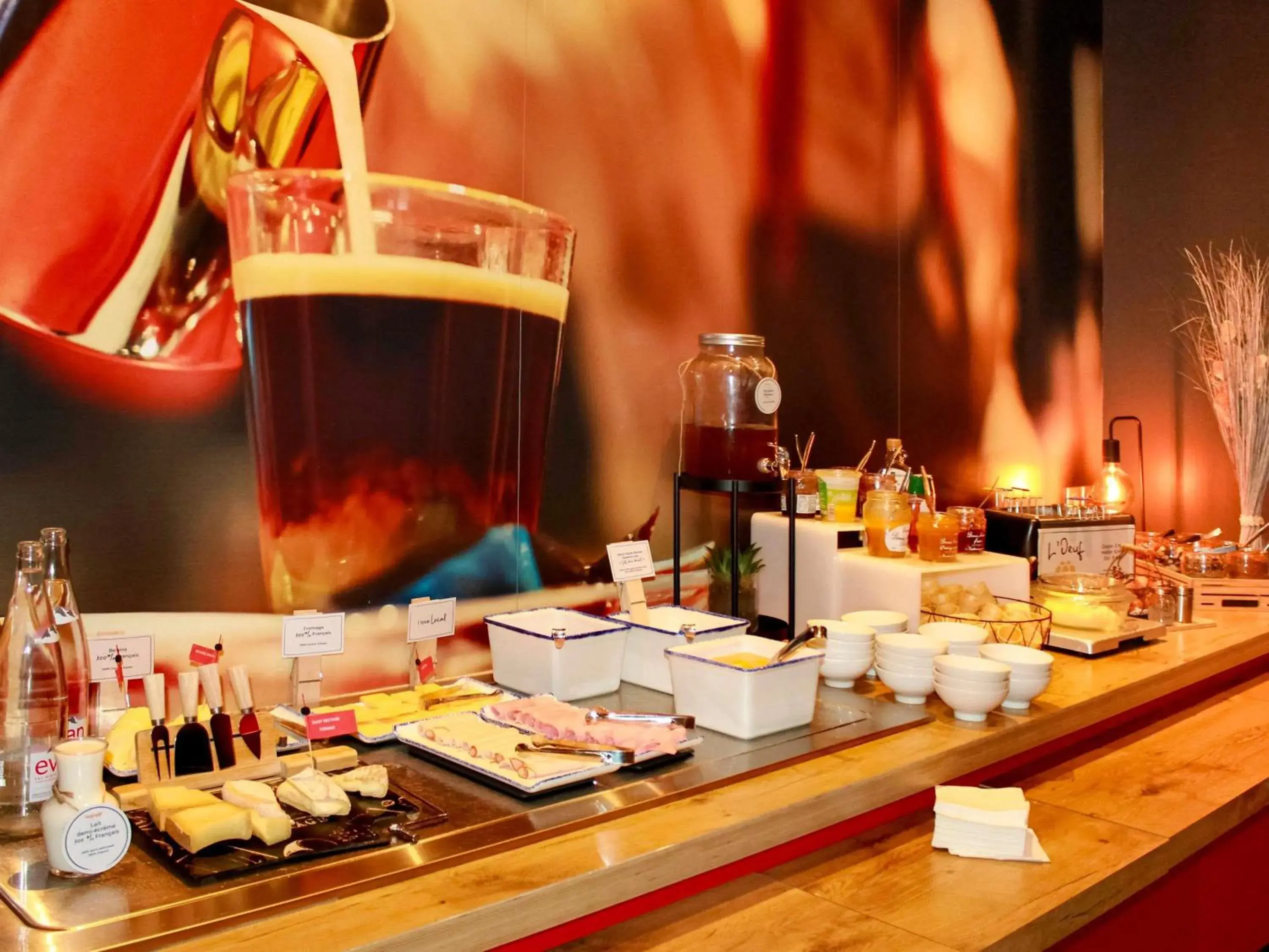 Breakfast in ibis Lyon Centre Breakfast in ibis Lyon Centre