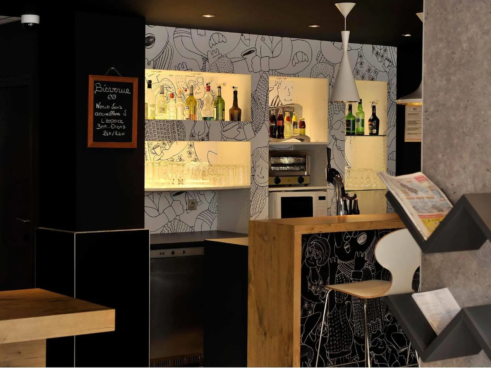 Lounge or bar in ibis Lyon Centre