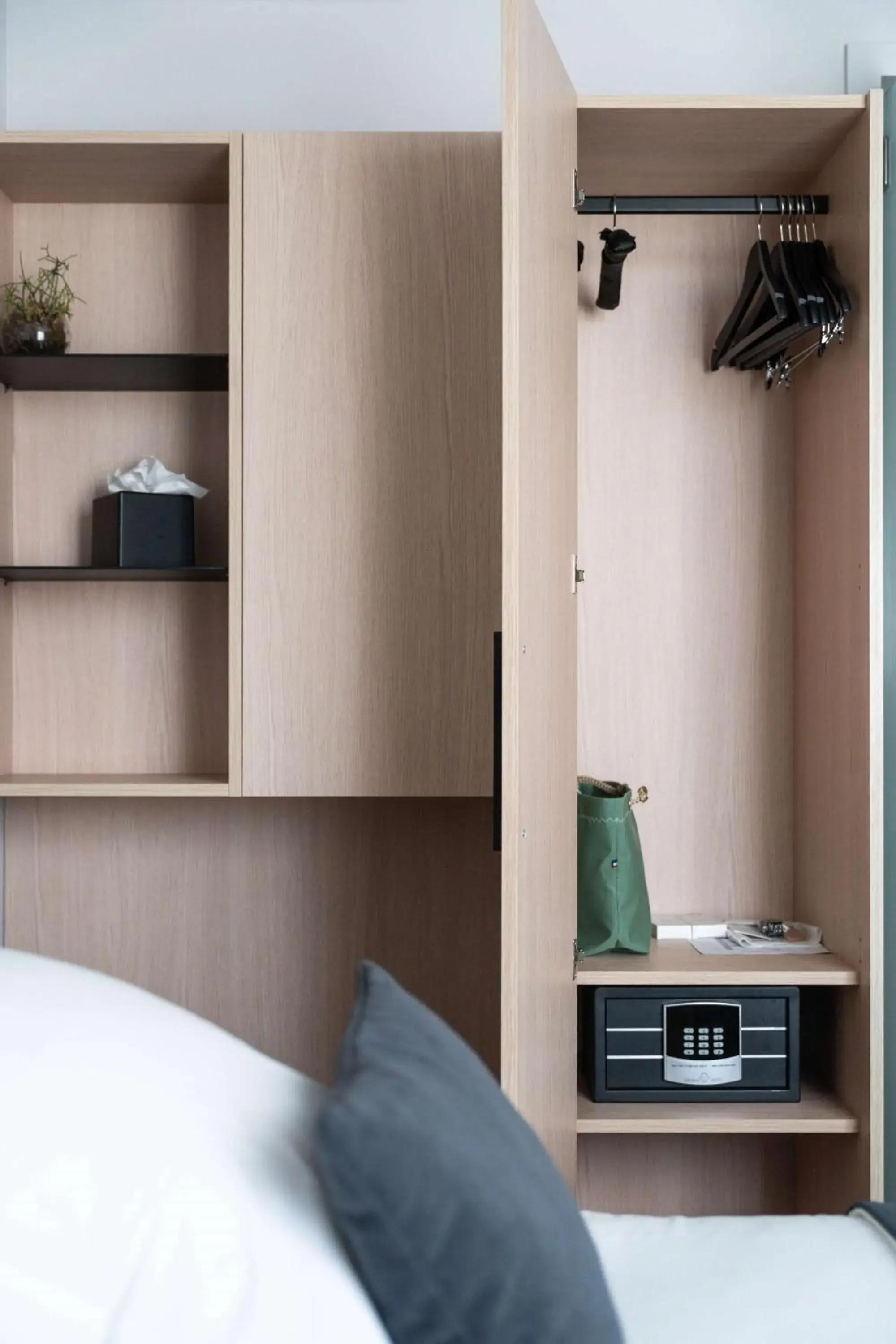 Other, Bed in Best Western Premier Le Masq Hotel Other, Bed in Best Western Premier Le Masq Hotel