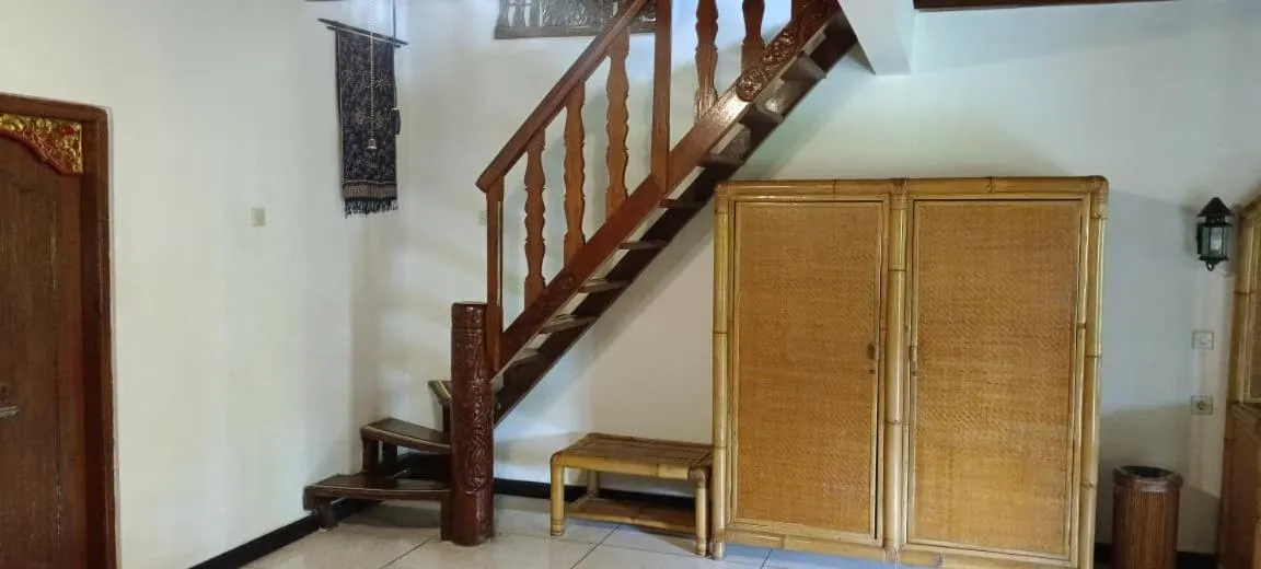 wardrobe in Puri Cendana Resort Bali