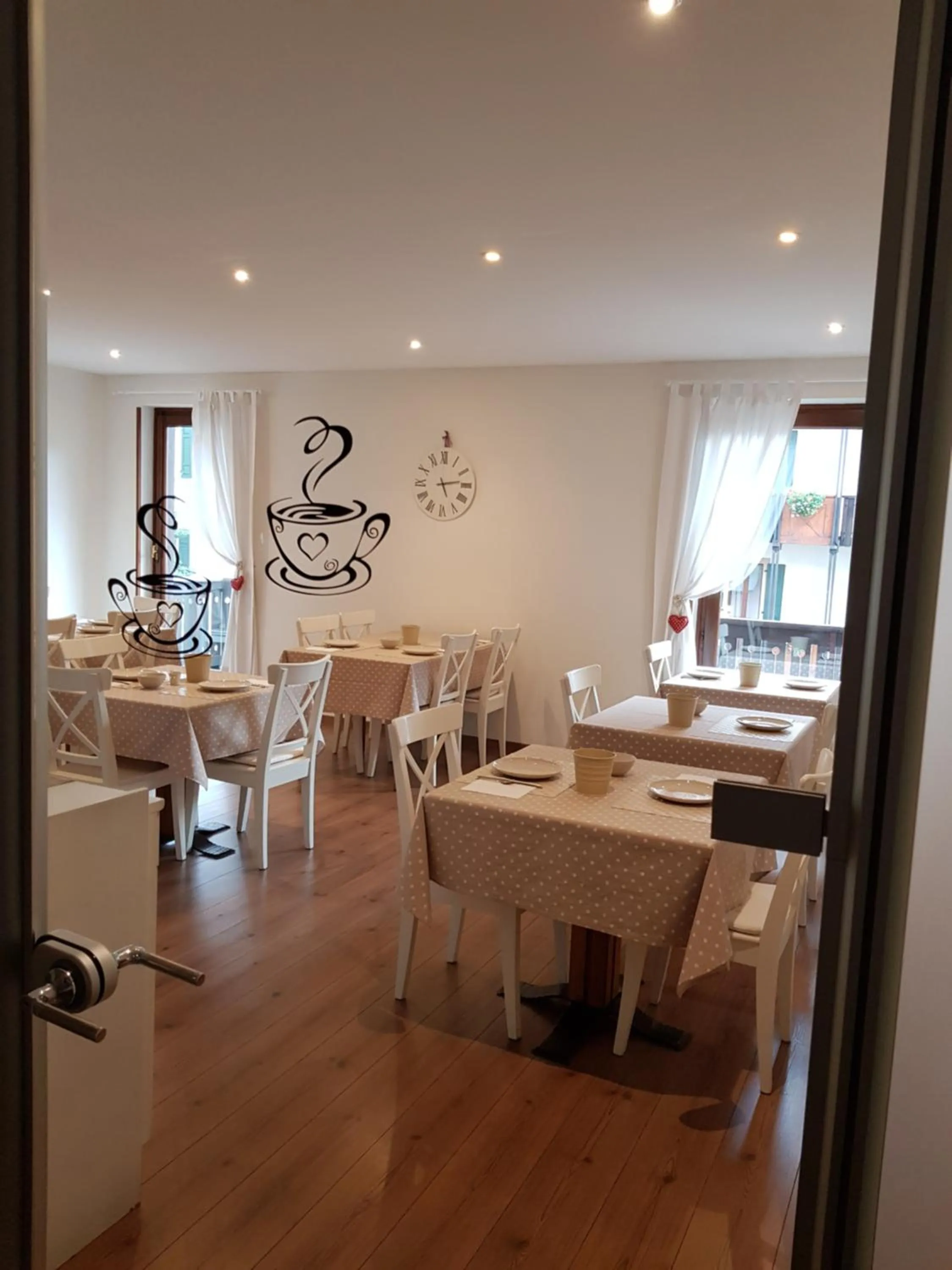 Restaurant/places to eat in Garni San Lorenzo