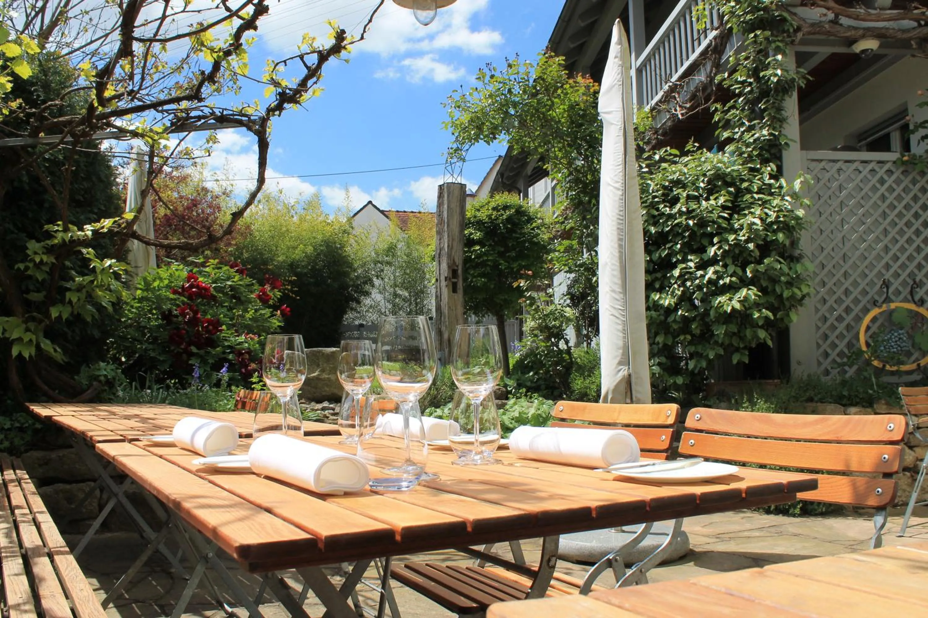 Restaurant/places to eat in Traube Blansingen