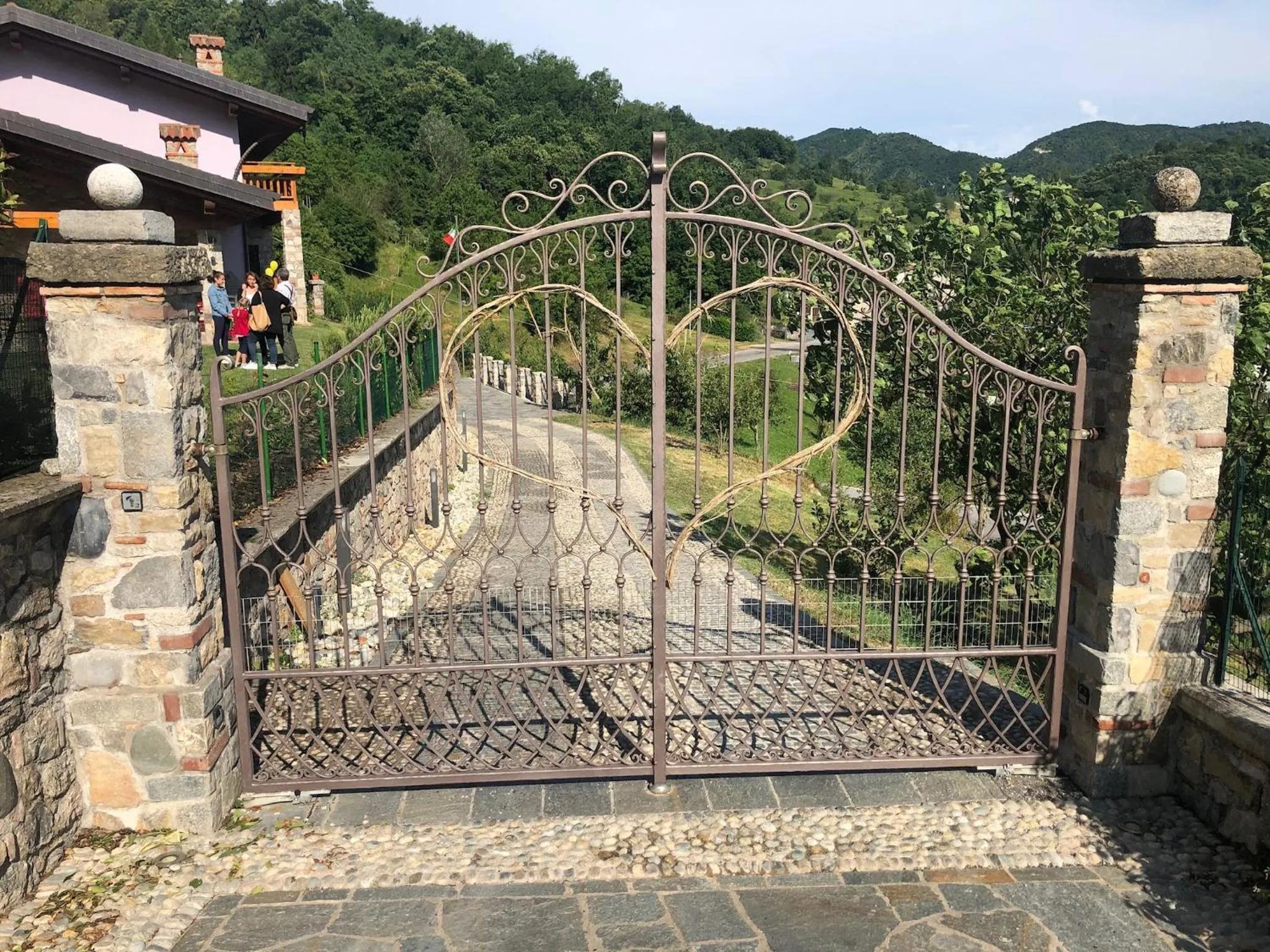 Facade/entrance in Alla Vecchia Contrada B&B
