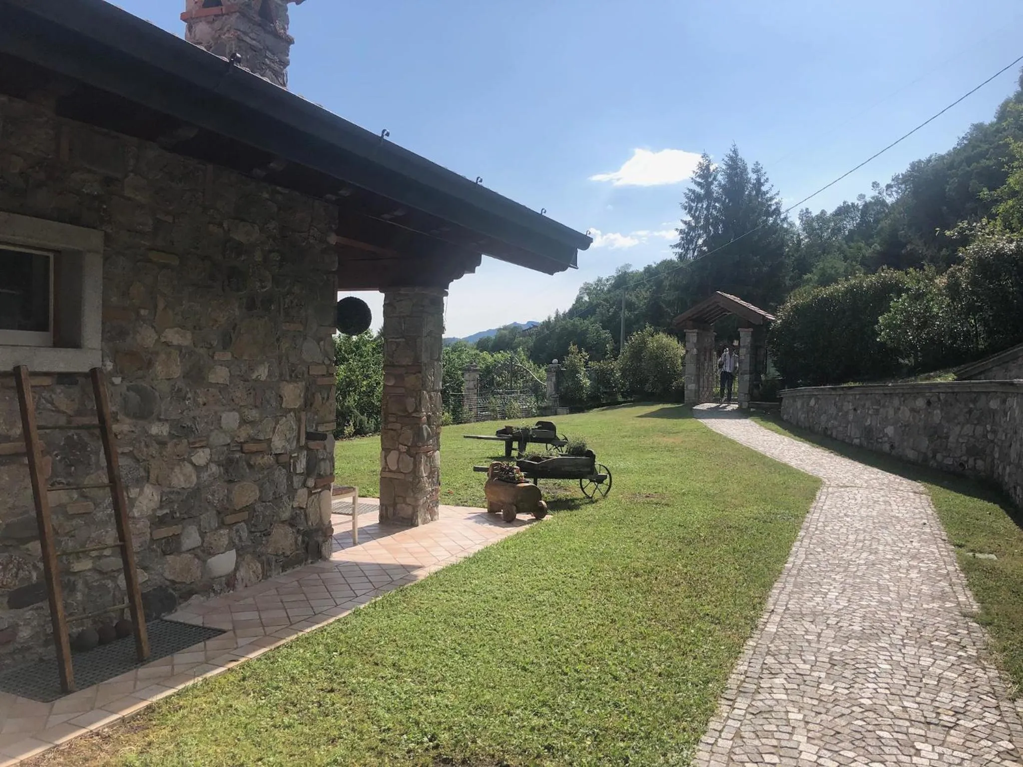 Facade/entrance in Alla Vecchia Contrada B&B