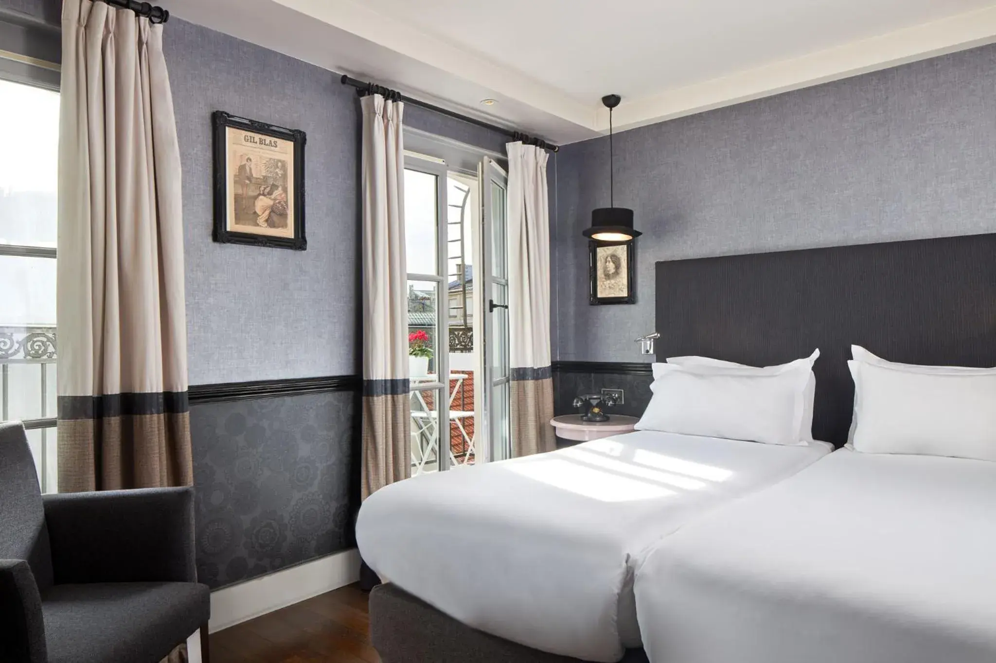 Classic Double Room with Balcony or Terrace in Les Plumes Hotel Classic Double Room with Balcony or Terrace in Les Plumes Hotel