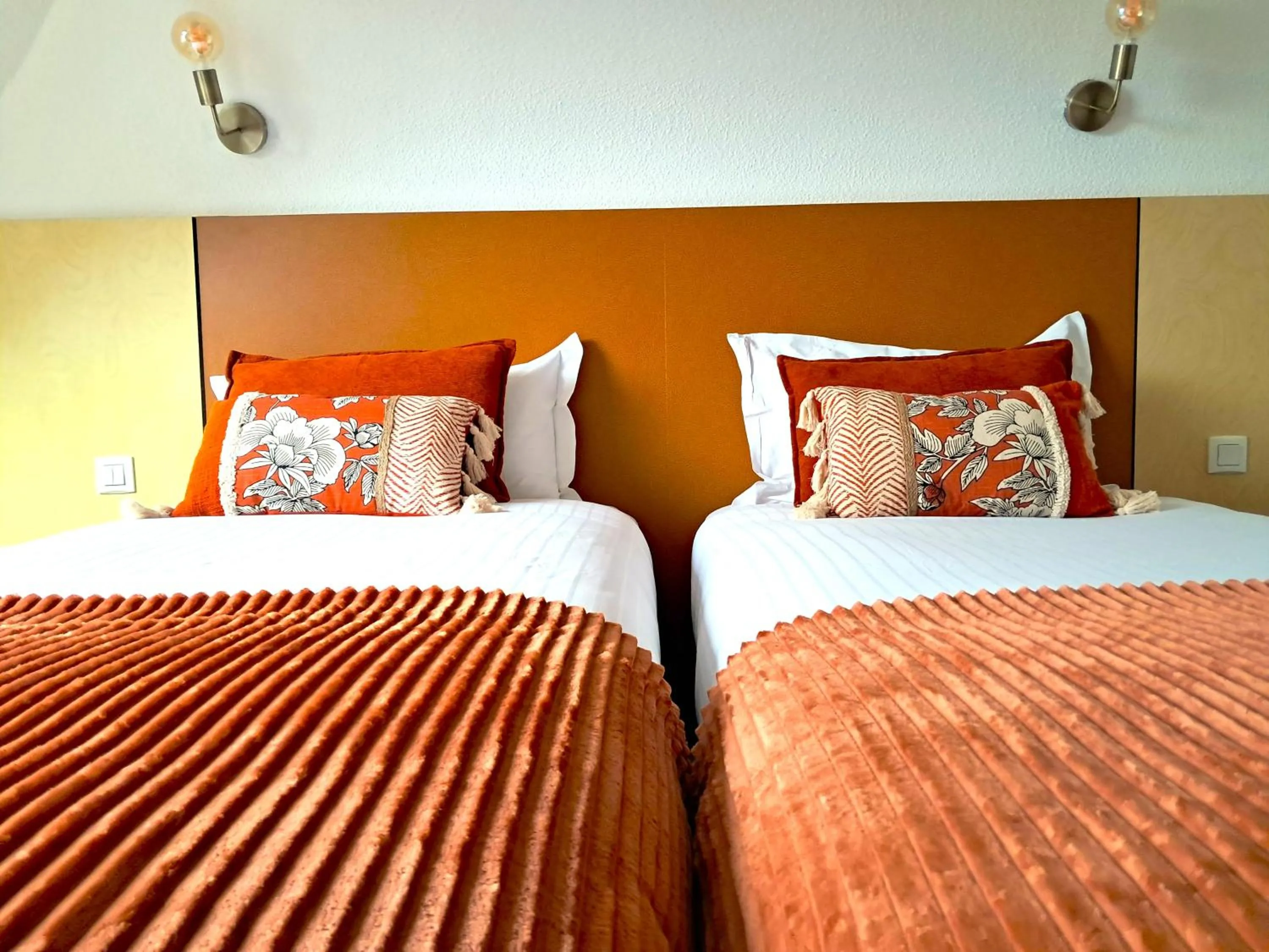 Bed in Best Western Le Vinci Loire Valley